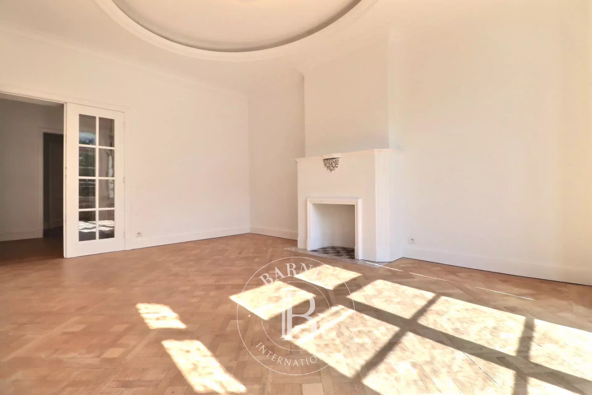 Daire Ixelles - picture 6