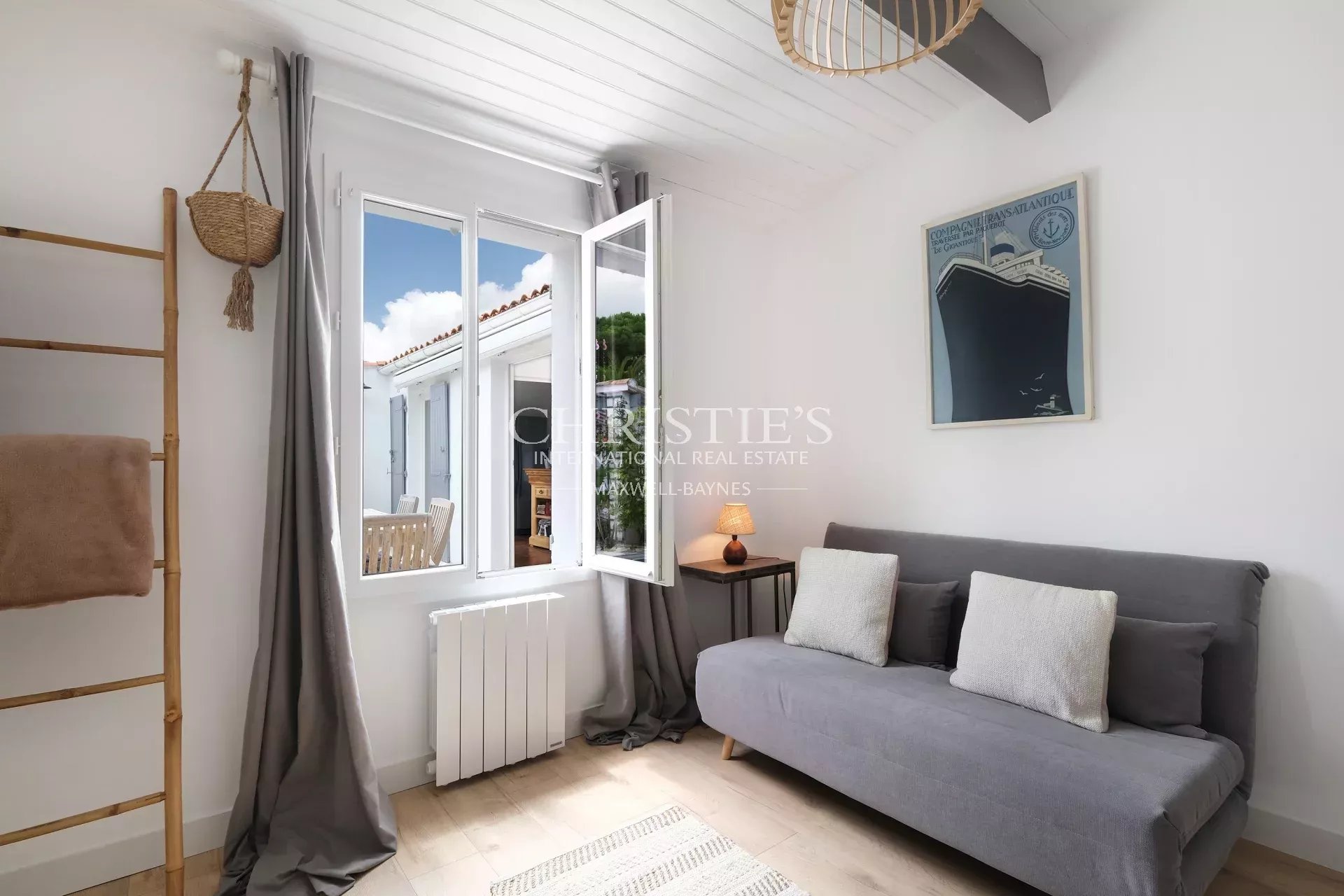 5 Bedroom Villa/Townhouse's Image 12