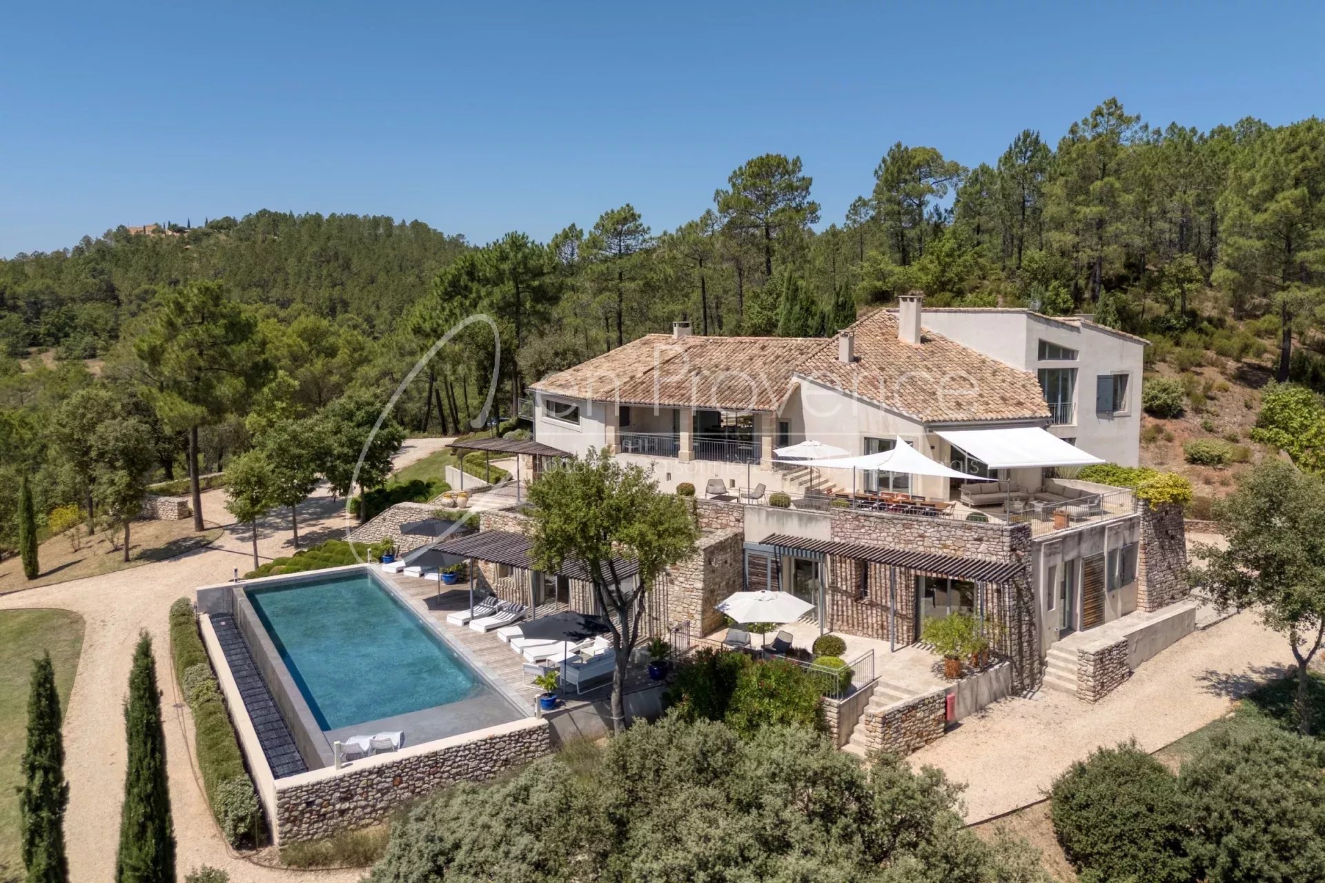 Agence immobilière de 