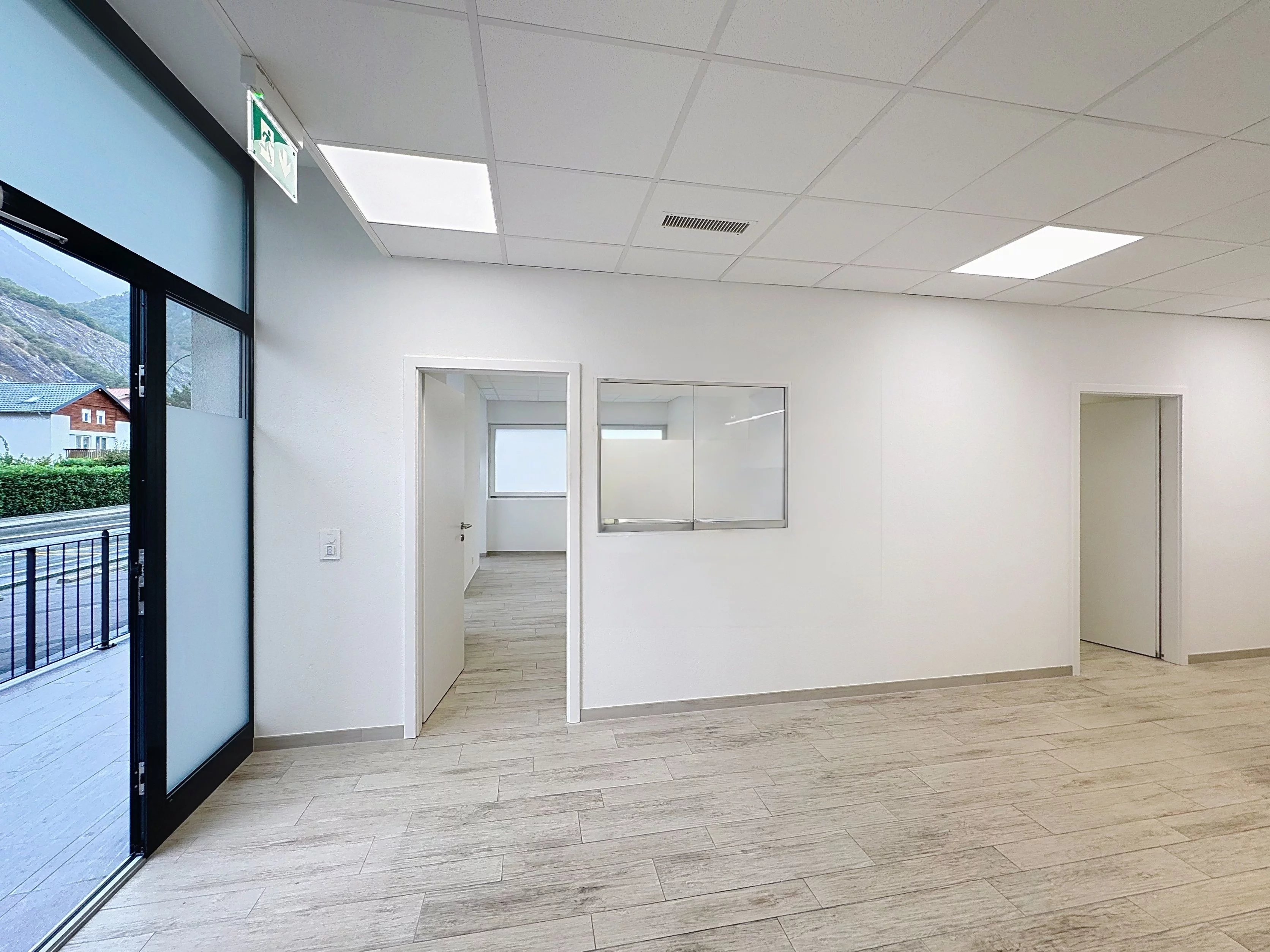 Local commercial à vendre à Ardon