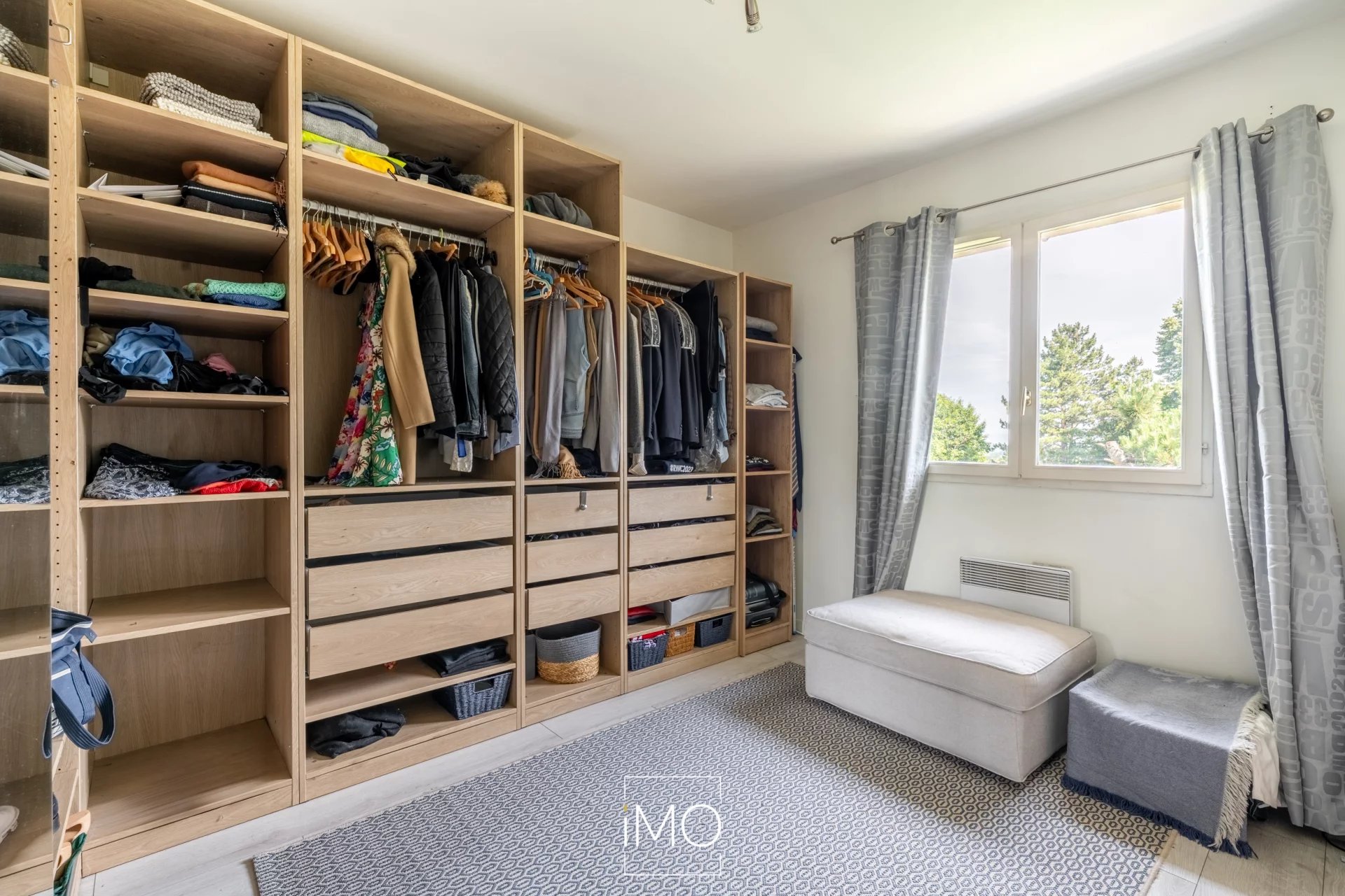 Maison familiale de 130 m² avec piscine sur parcelle de 1 028 m²