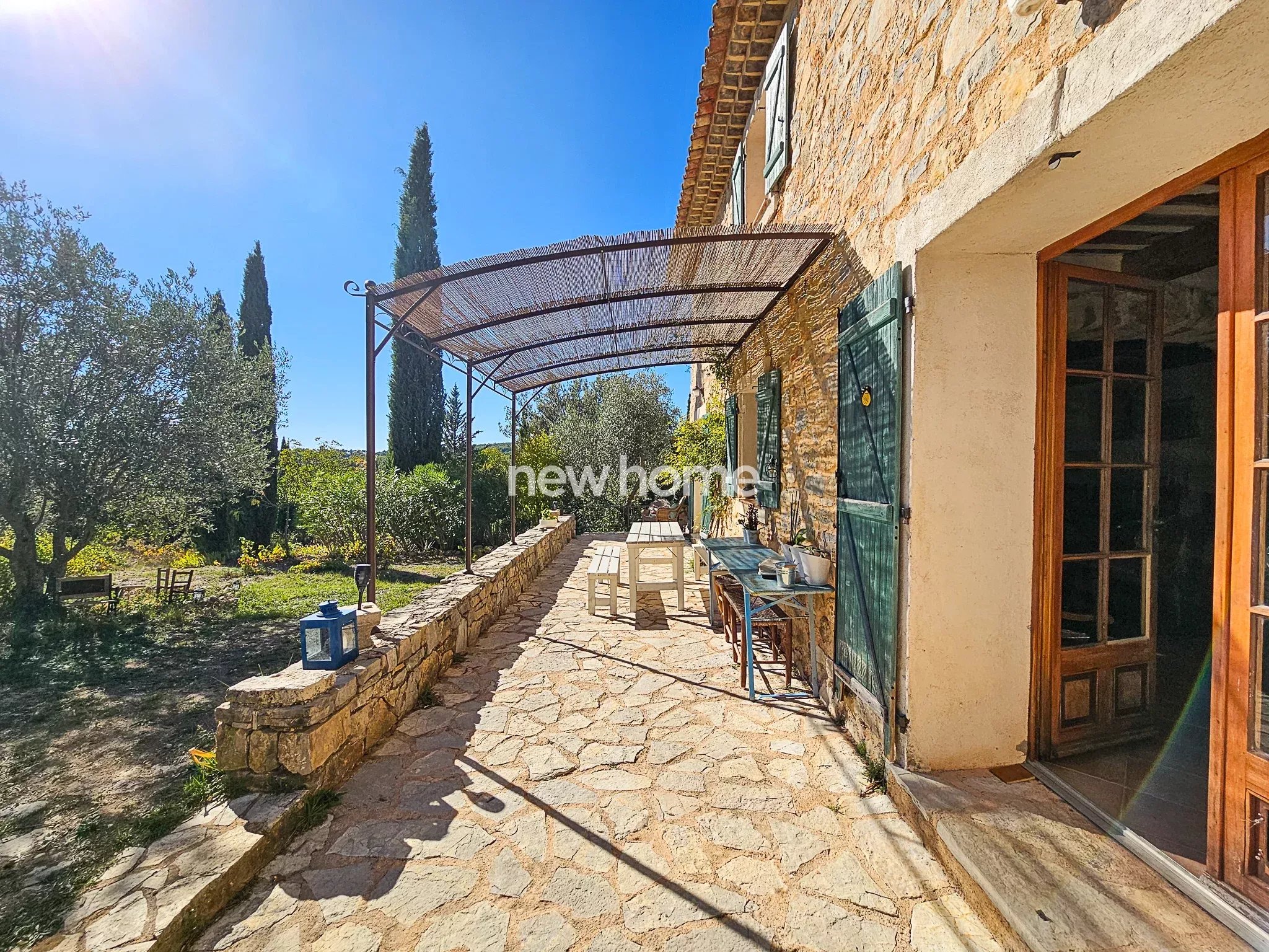 Entre Draguignan et Flayosc  L'élégance d'une bastide au cur de la nature