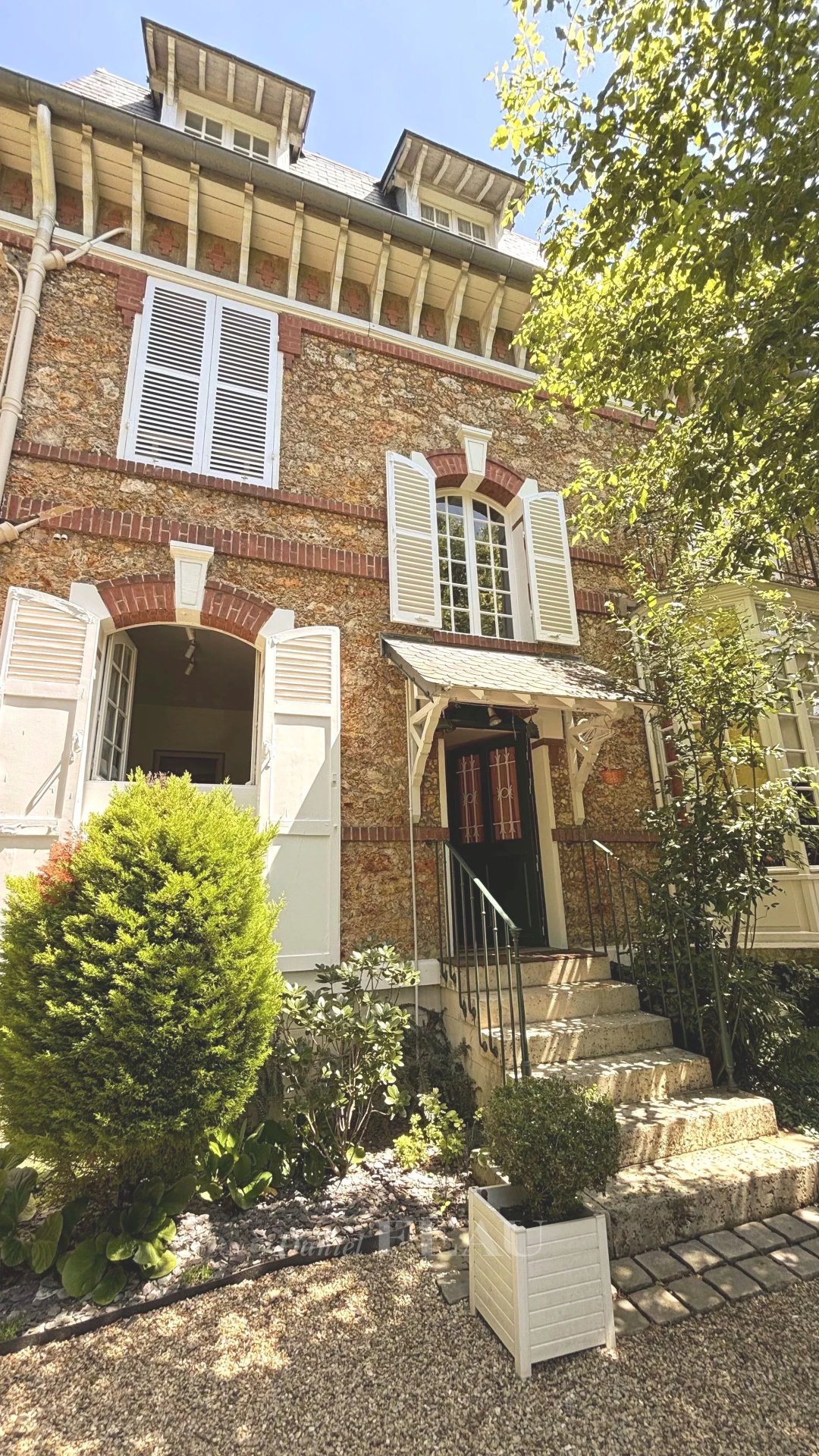 Property Slider Image