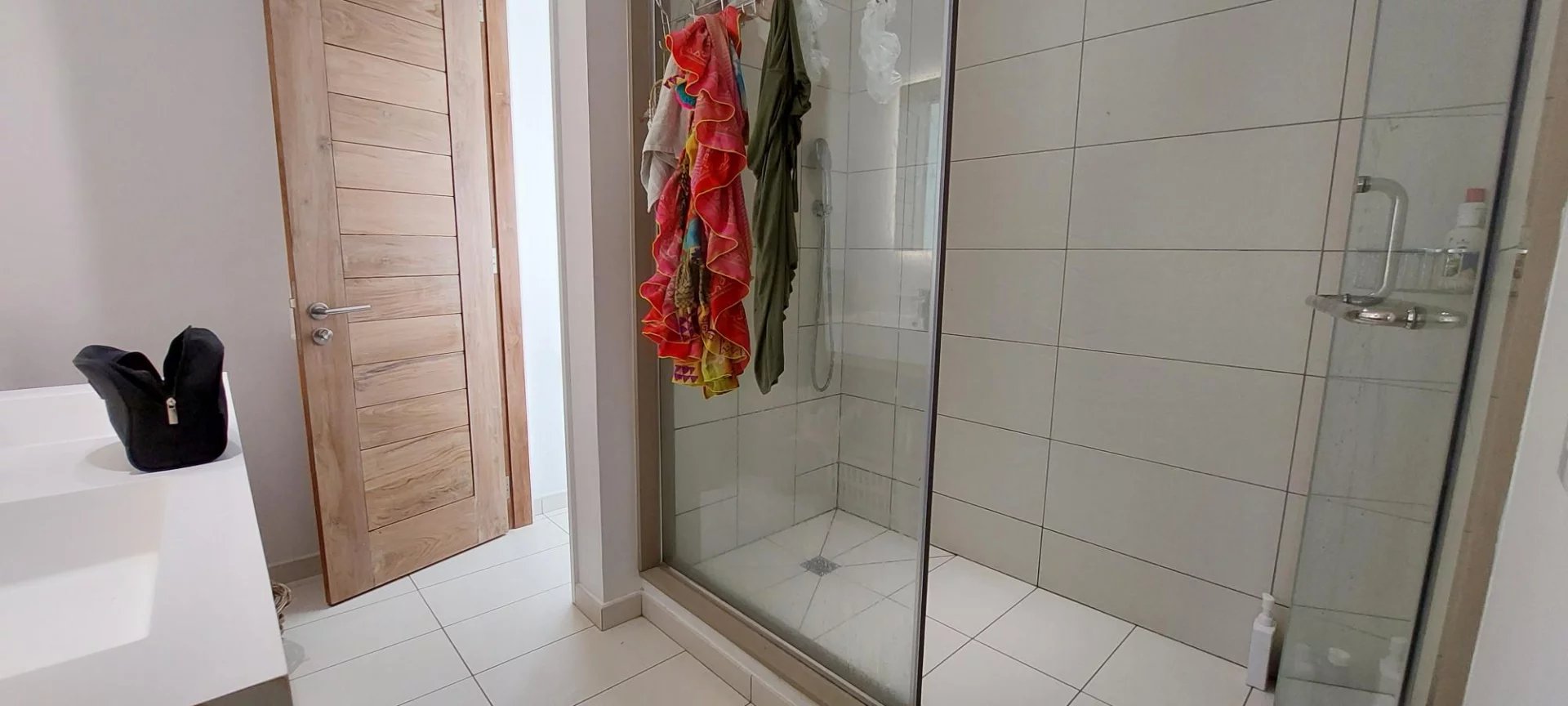 Daire Pereybère - picture 13