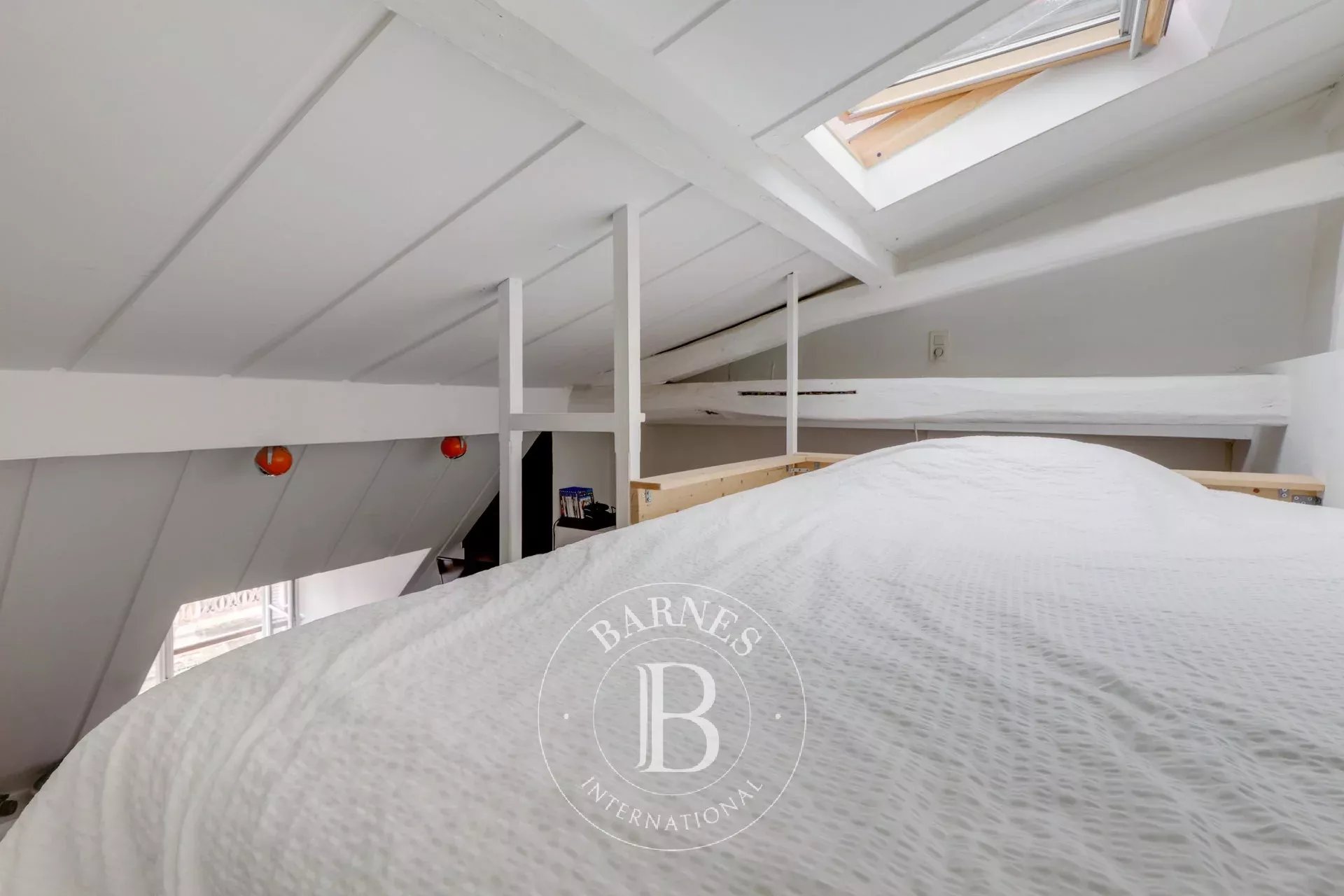 Daire Paris 7ème - picture 8