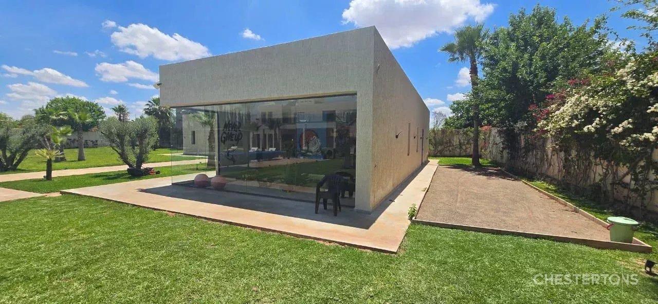 Image of Villa - 6 Bedrooms for Sale in Marrakech-Ménara-Marrakech-Morocco, Image 7