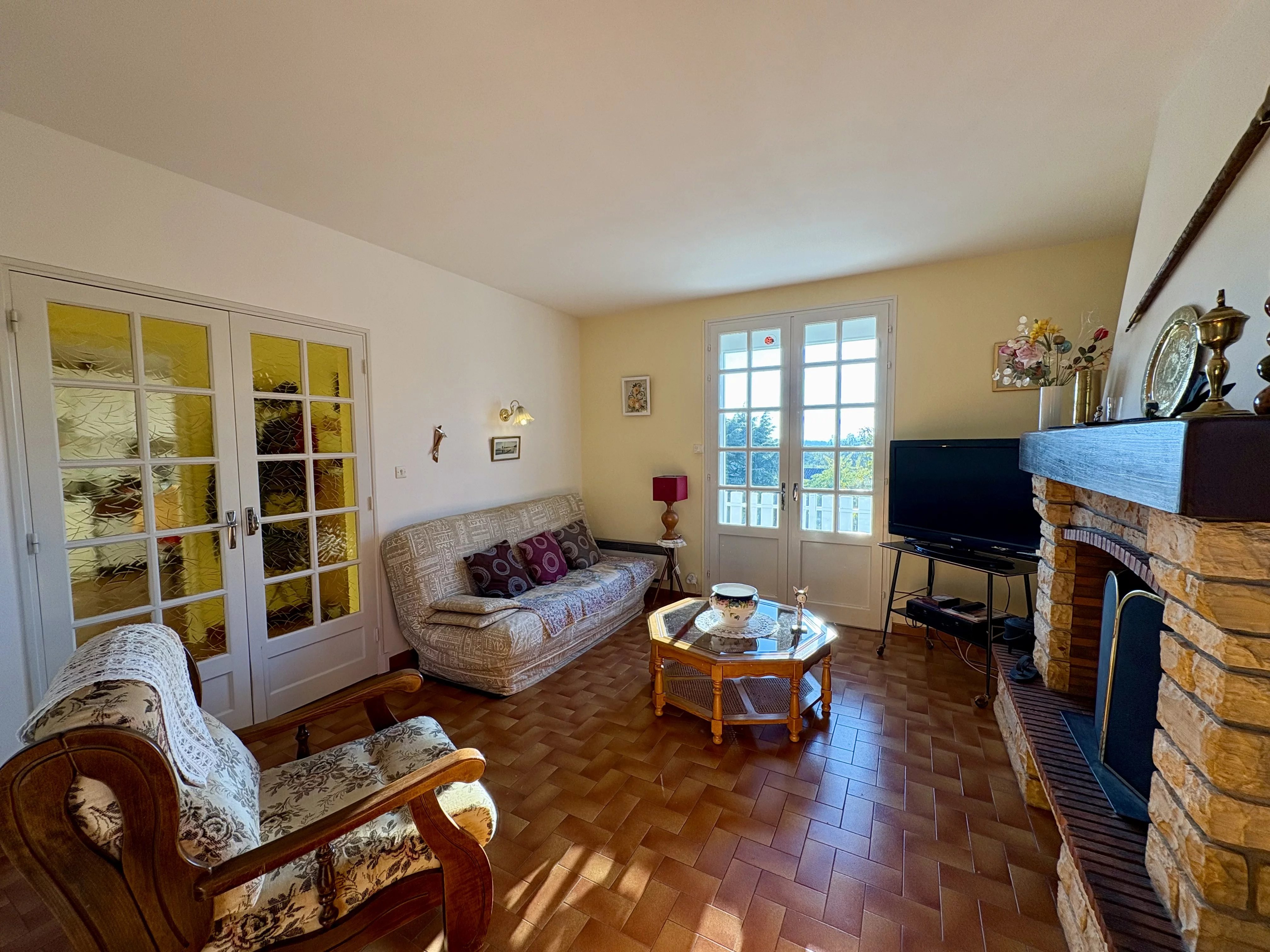 House in Castillonnes - Image 5