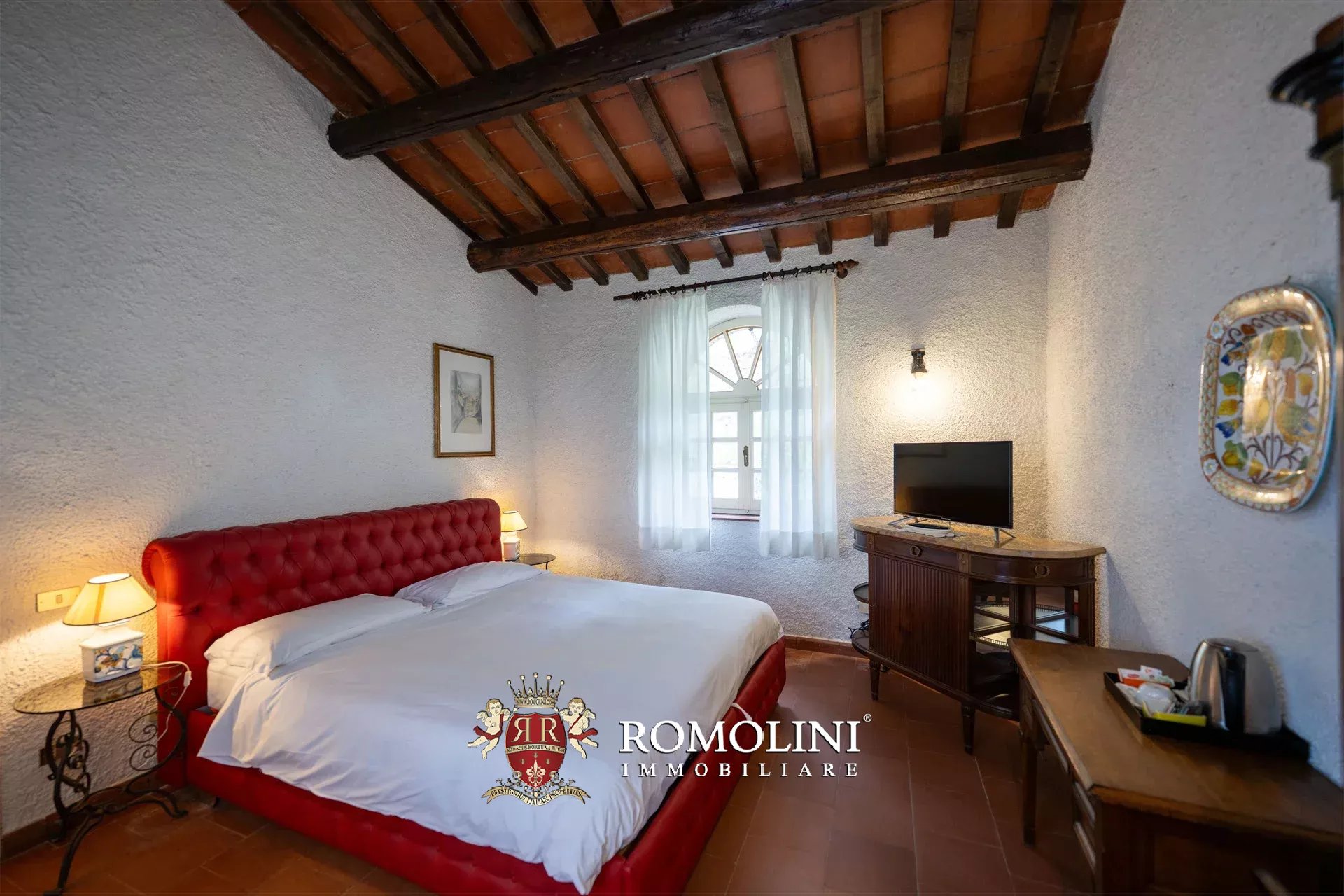 8 Bedroom Villa/Townhouse's Image 56