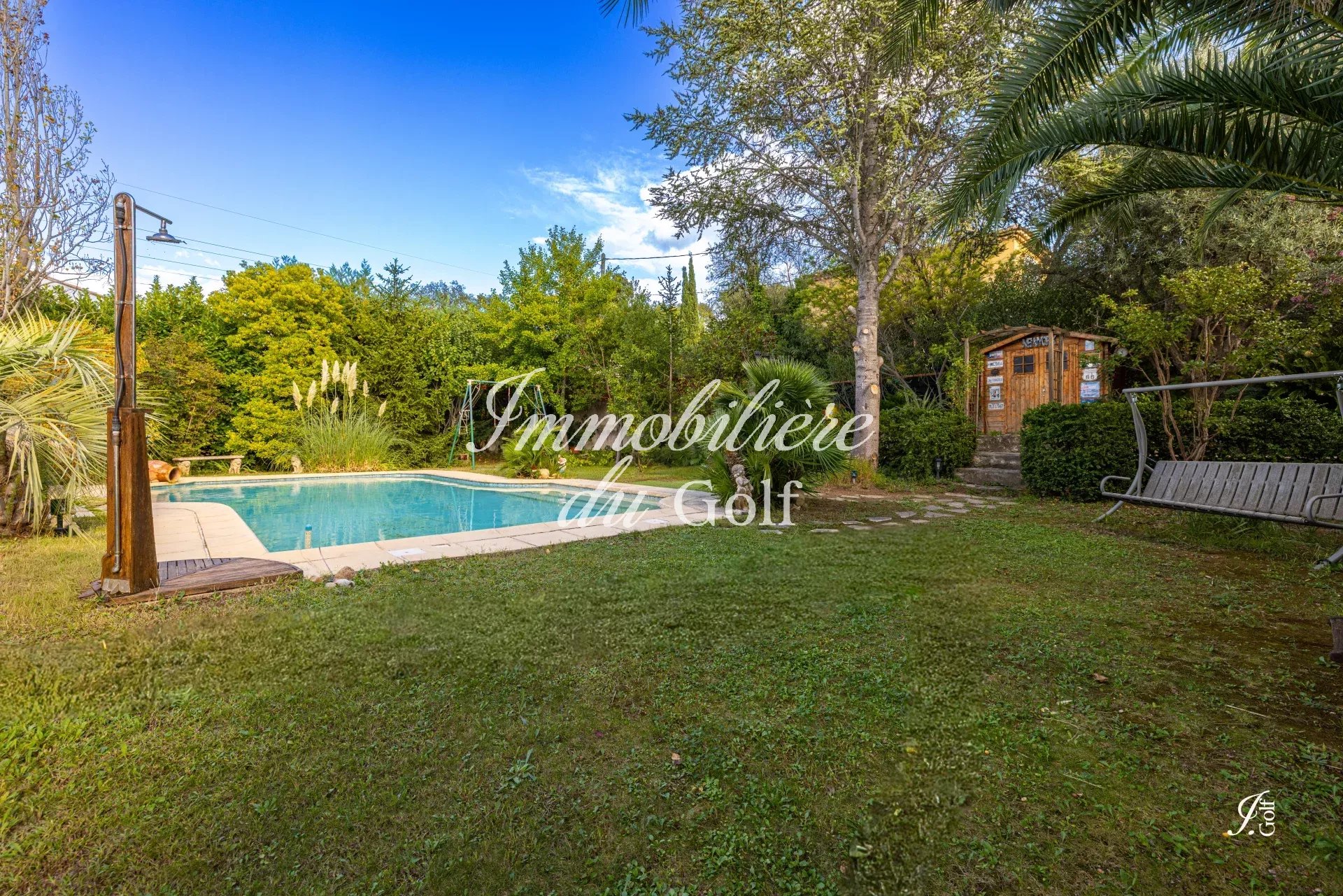 LA DÉTENTE - Villa T5 de 144m² - Terrain 1133m² -  Piscine - Poolhouse - Cave - Garage - 13011 LES CAMOINS