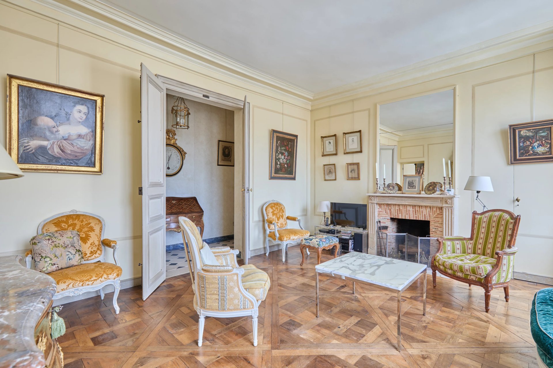2 Bedroom Apartment/Flat's Image 7
