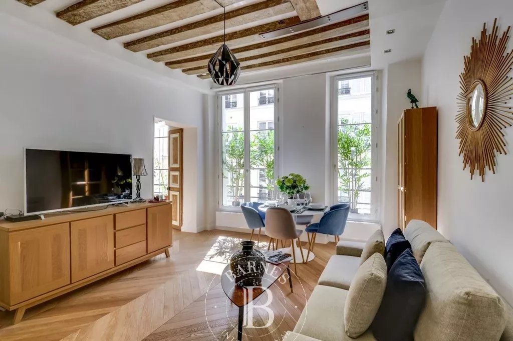 Daire Paris 4ème - picture 10