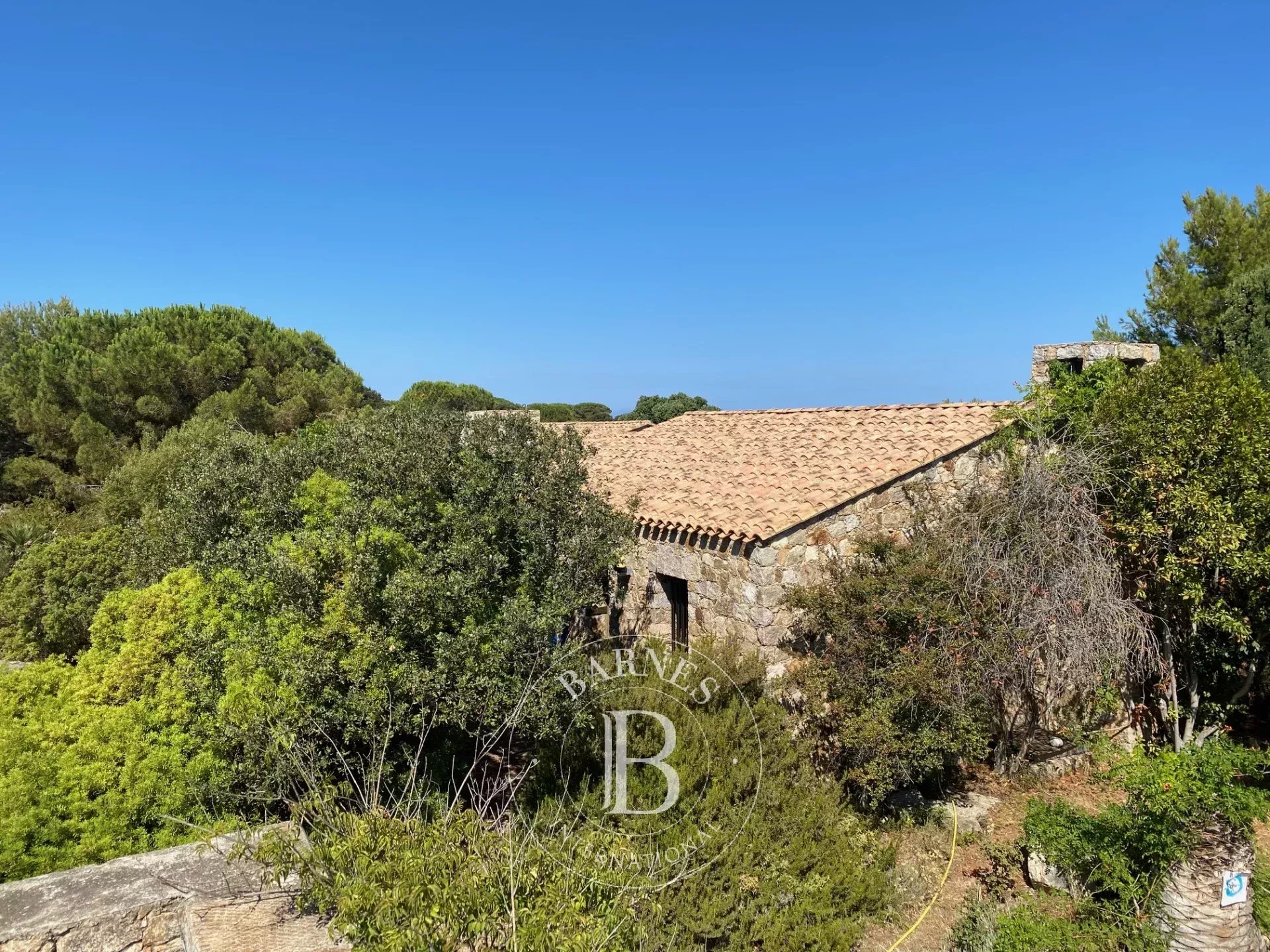Lumio, sheepfold type villa in seaside
