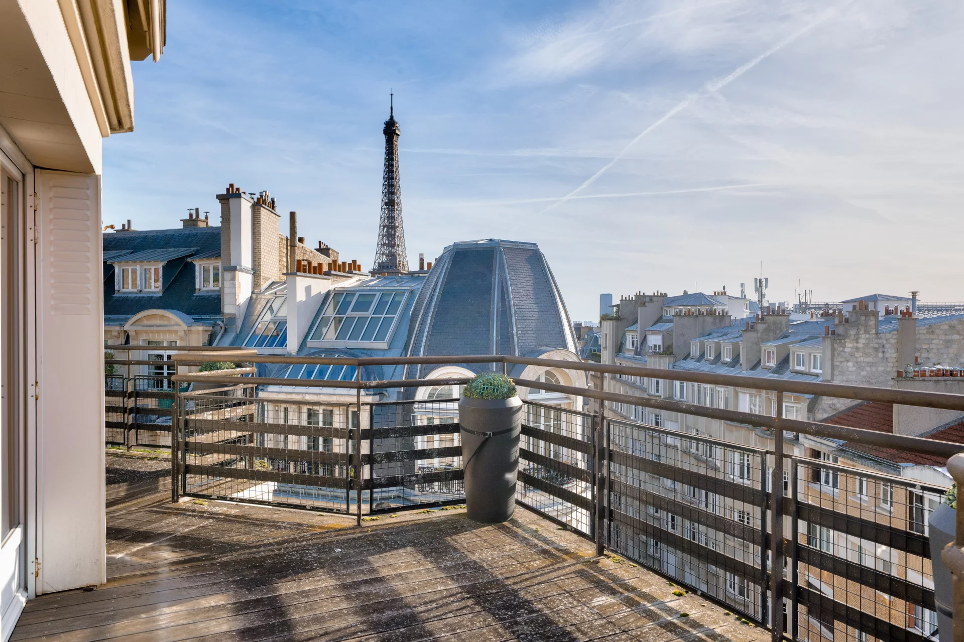 Paris 16e - PASSY / TROCADÉRO