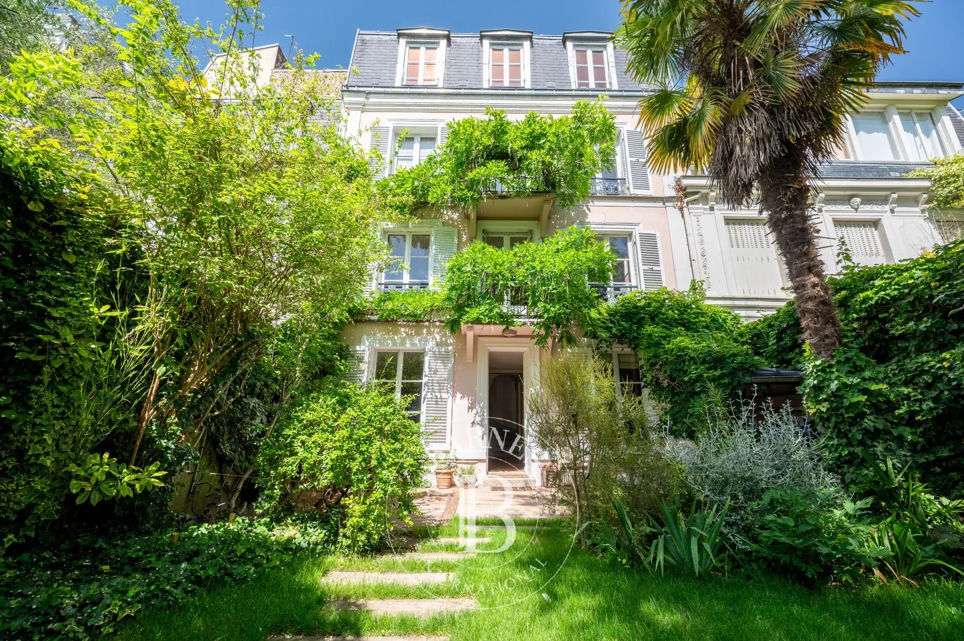 Paris  - House 5 Bedrooms - picture 2