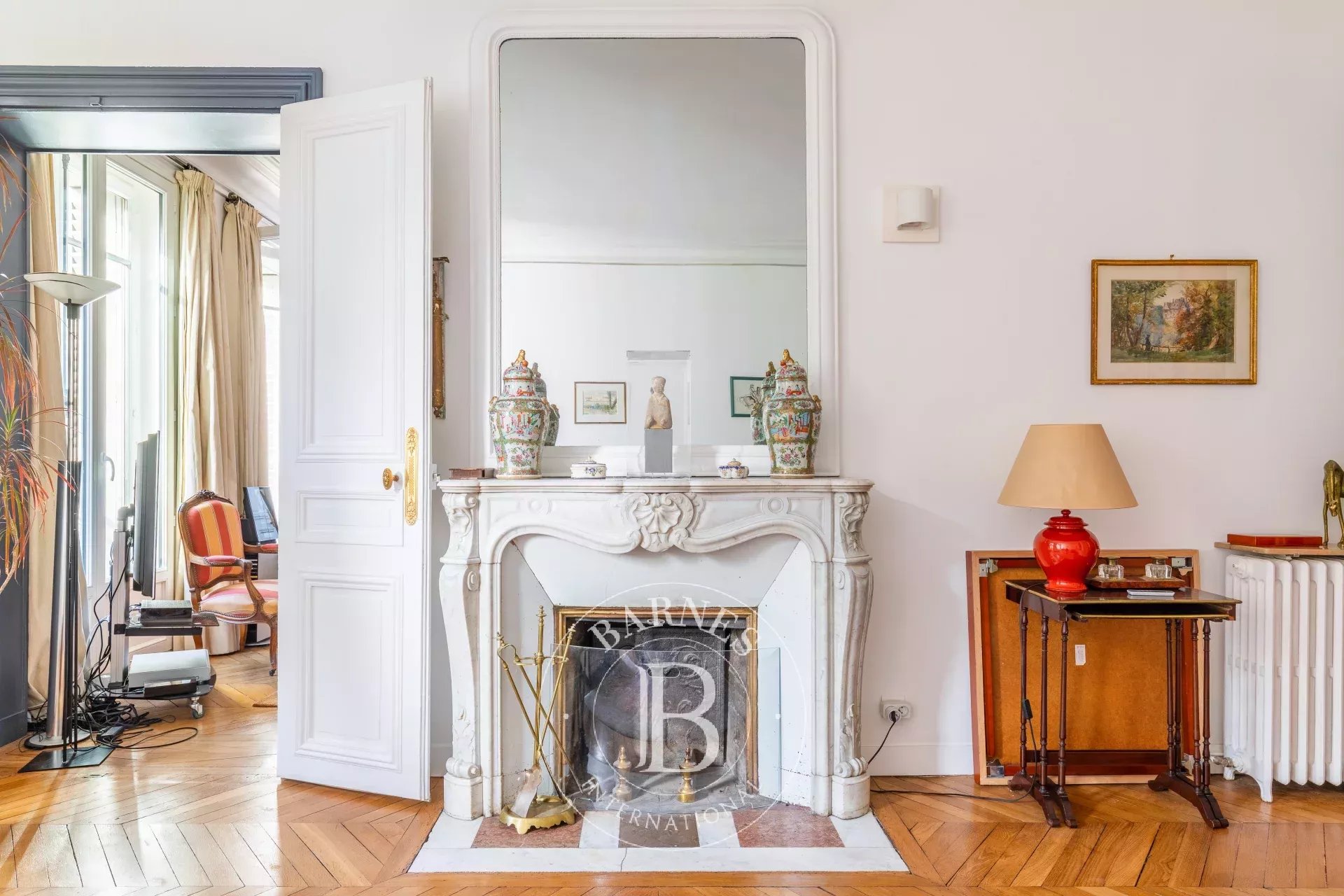 Daire Paris 4ème - picture 5