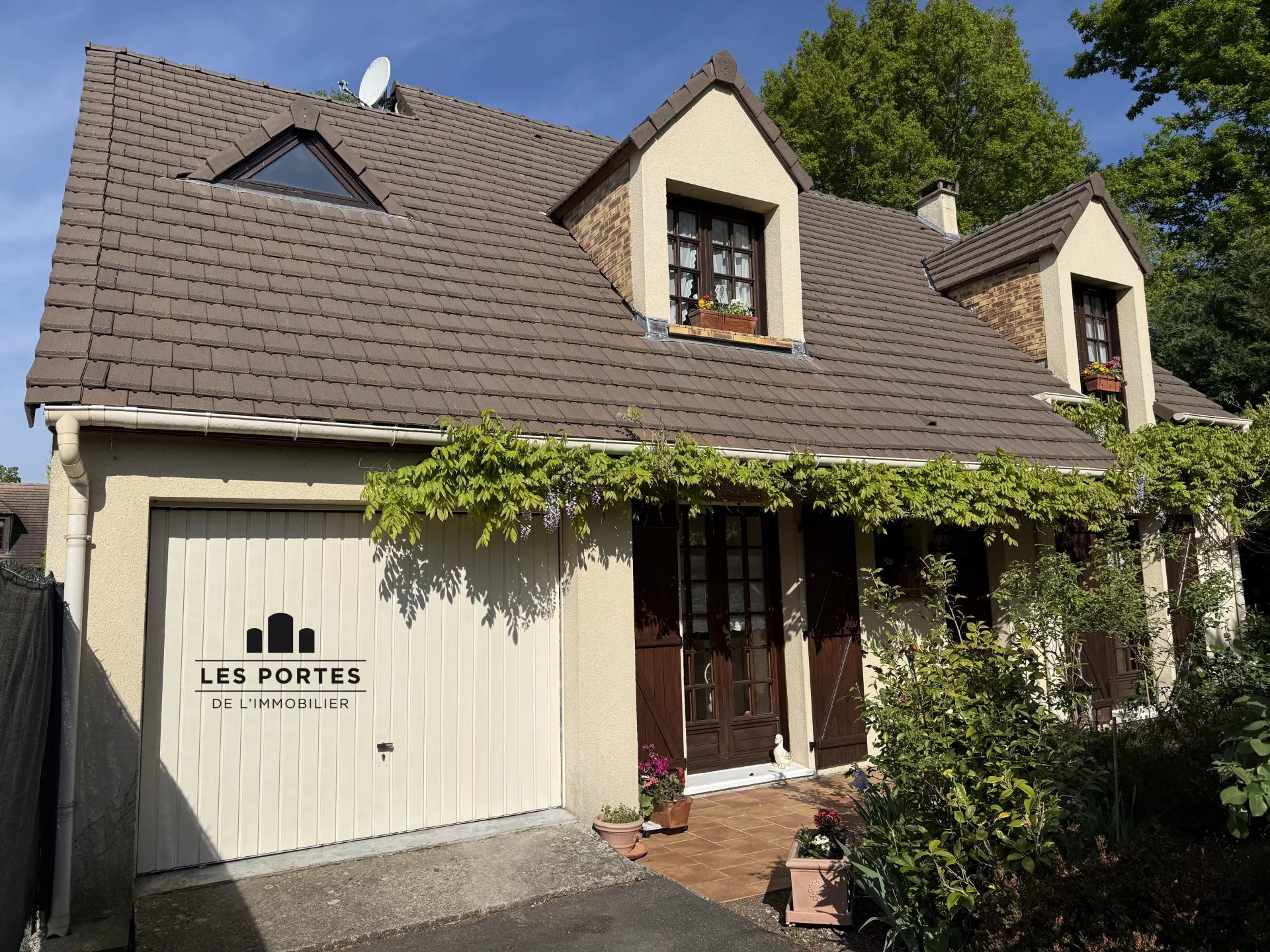 Agence immobilière de 