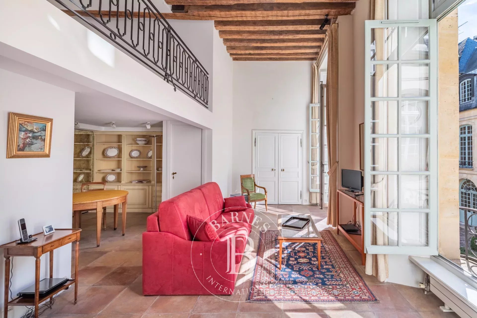 Daire Paris 4ème - picture 14