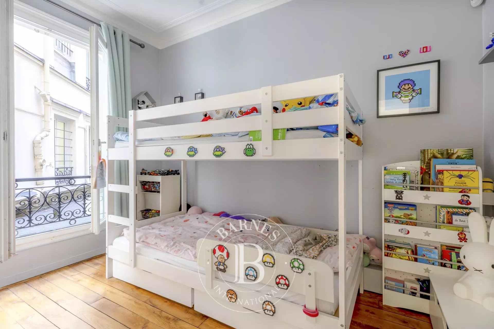 Daire Paris 3ème - picture 10