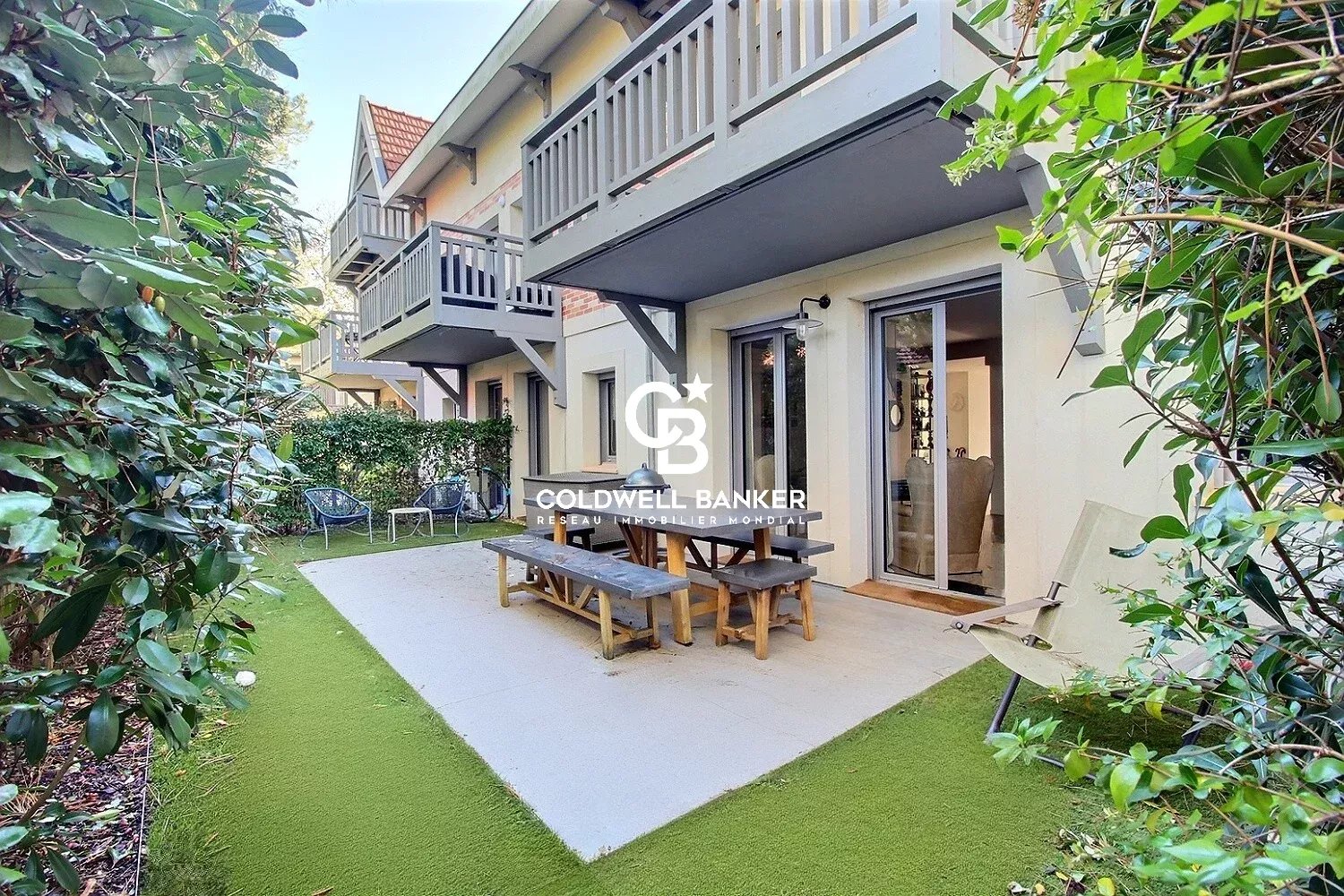 Agence immobilière de Silver Coast Int. Realty