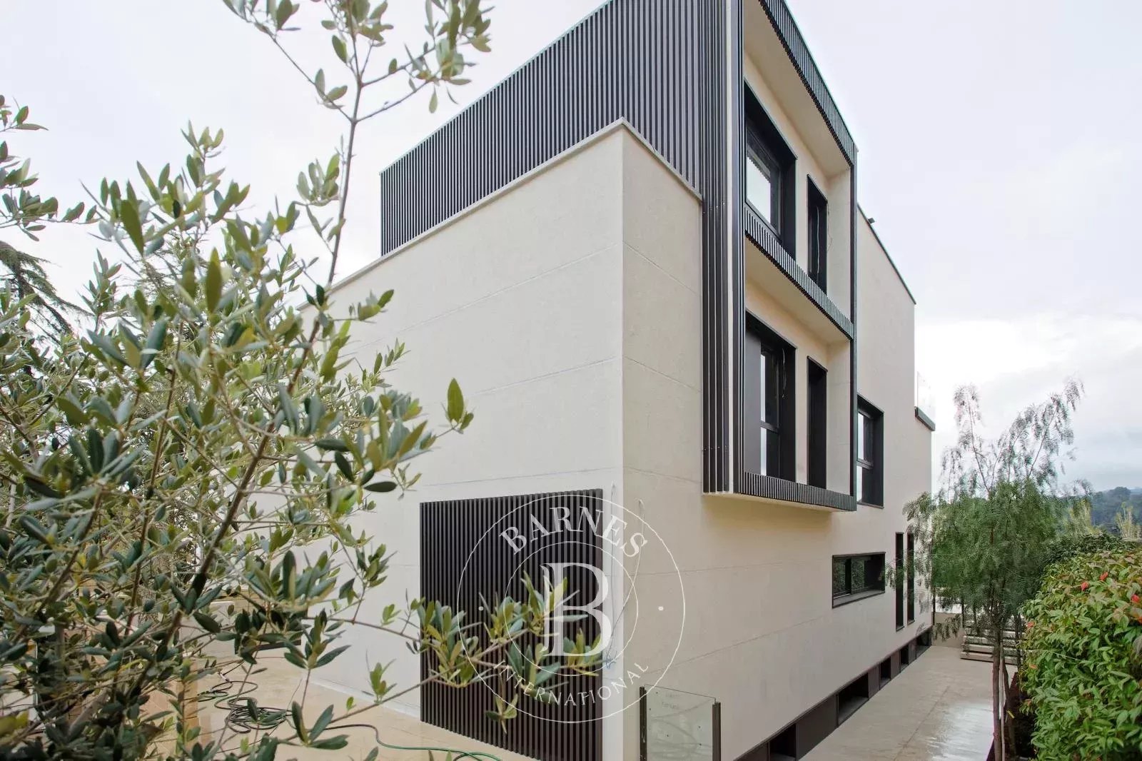 Ev Sant Cugat del Vallés - picture 4