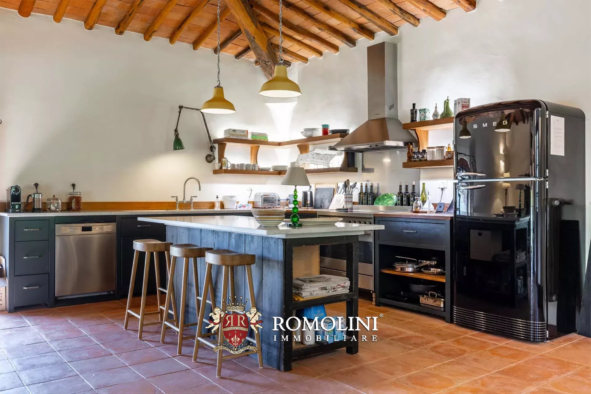 5 Bedroom Vineyard's Image 33