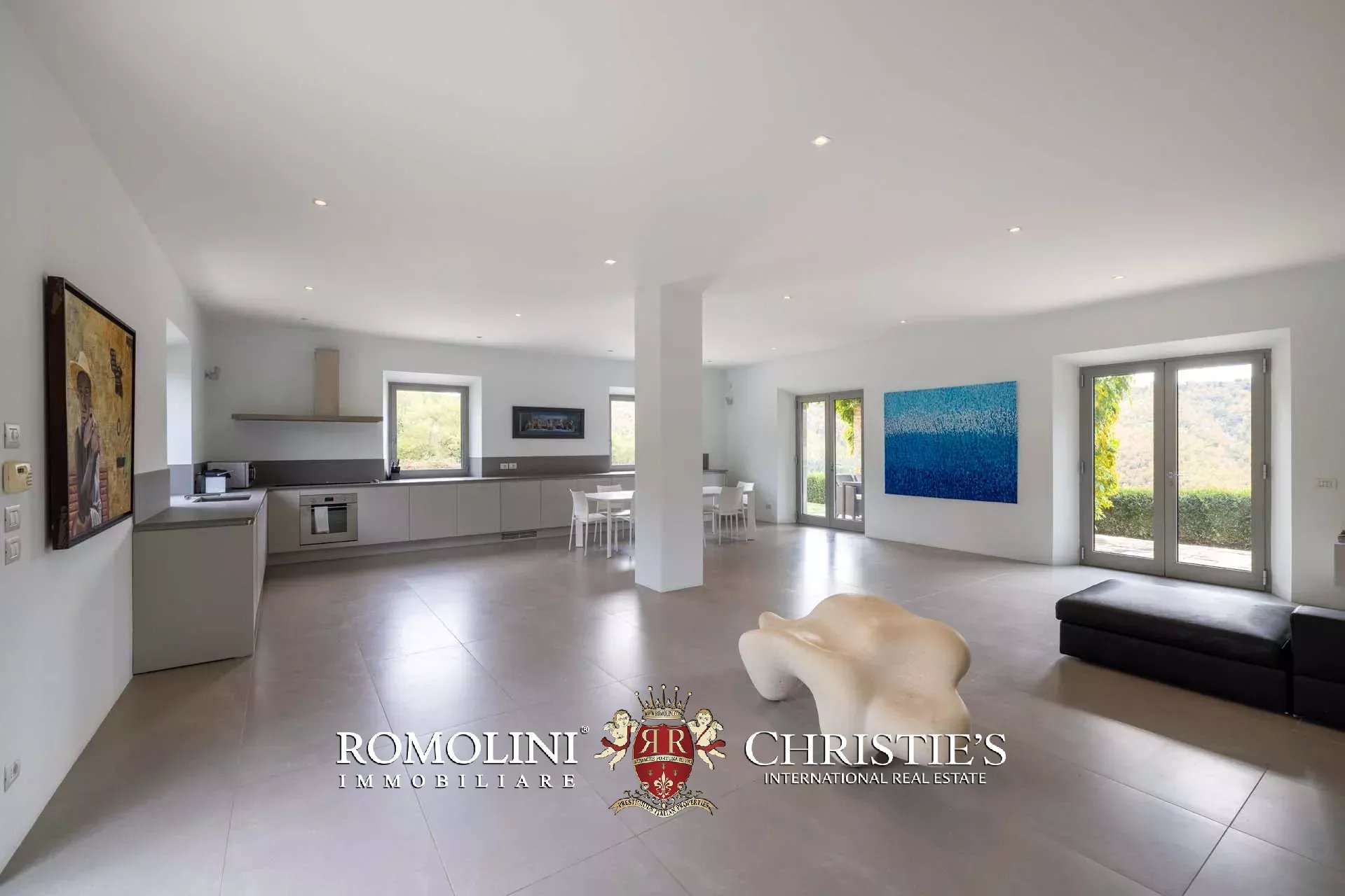 7 Bedroom Villa/Townhouse's Image 97