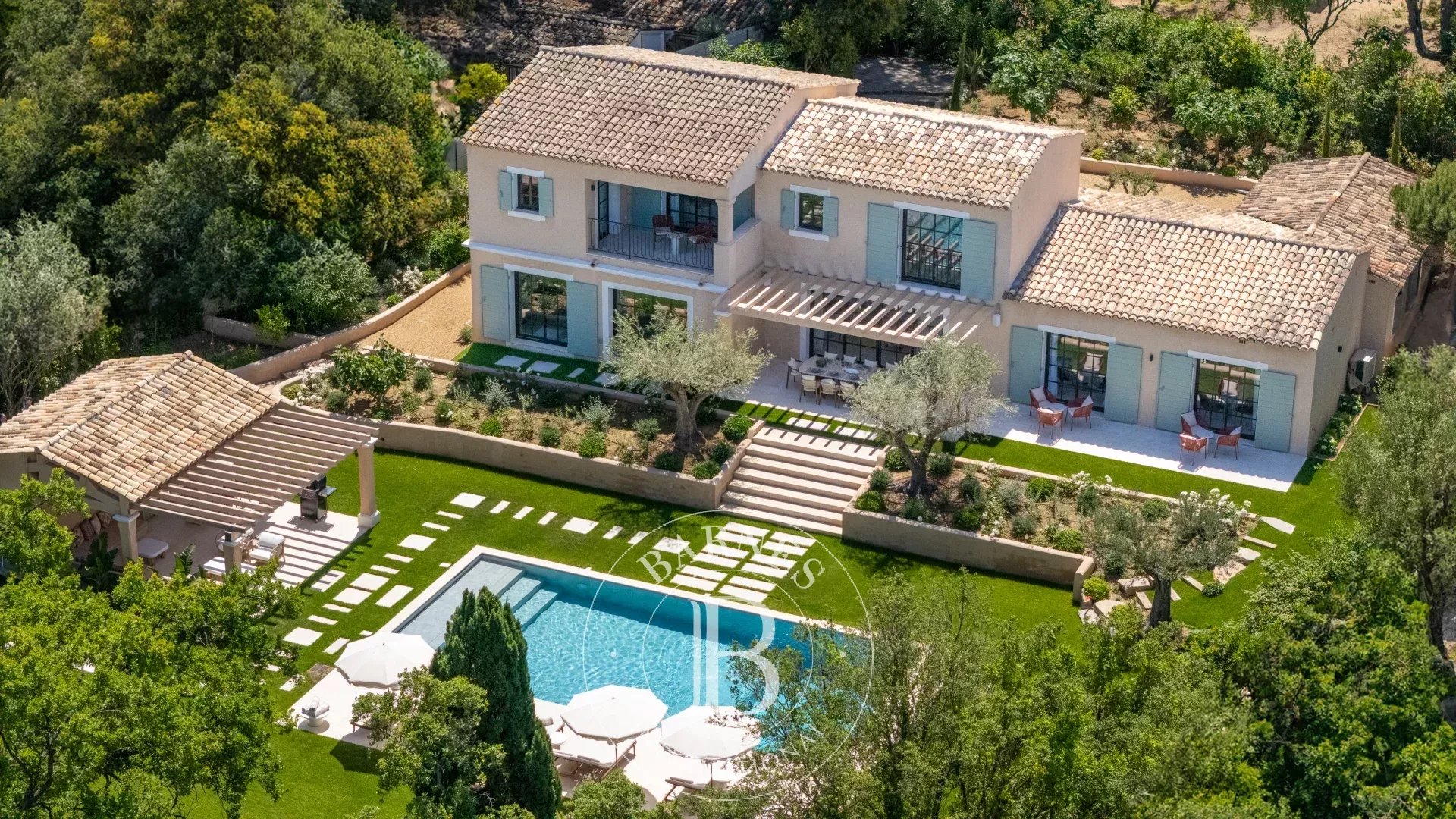 Villa Saint-Tropez  -  ref 87036209 (picture 1)