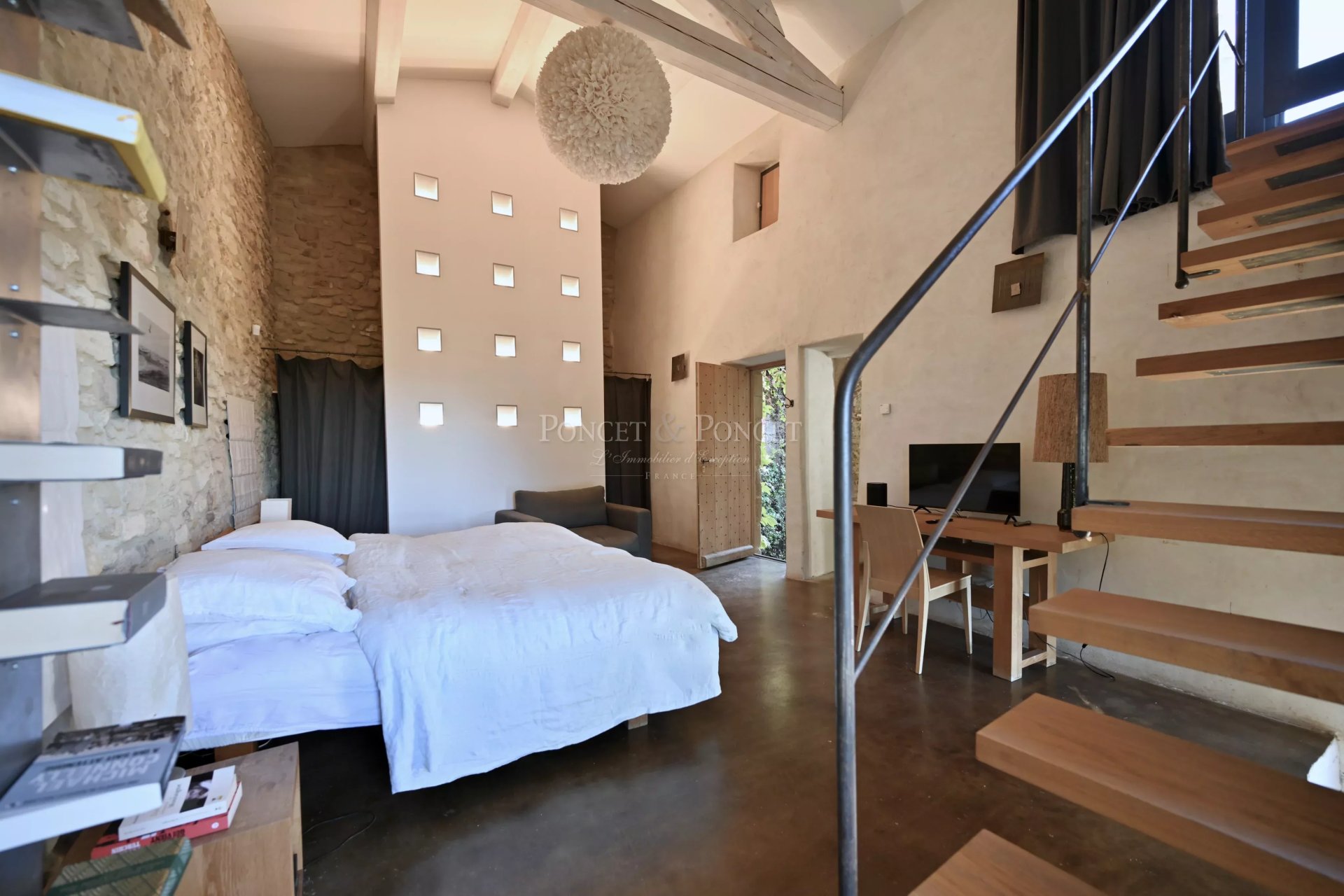 7 Bedroom Villa/Townhouse's Image 14