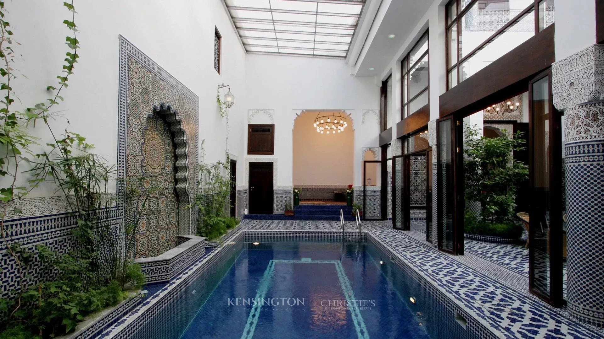 5 Bedroom Villa/Townhouse's Image 8