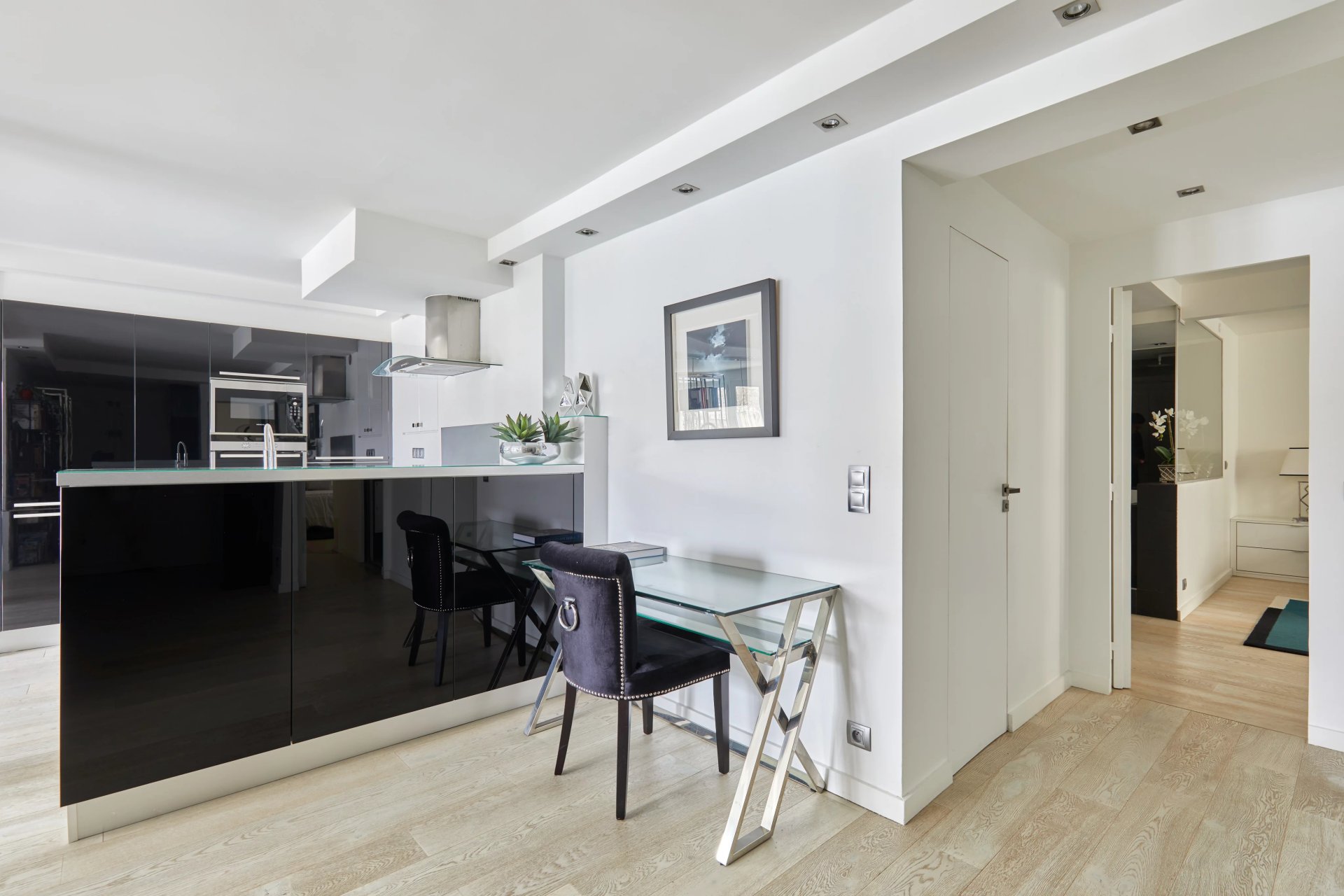 2 Bedroom Apartment/Flat's Image 8