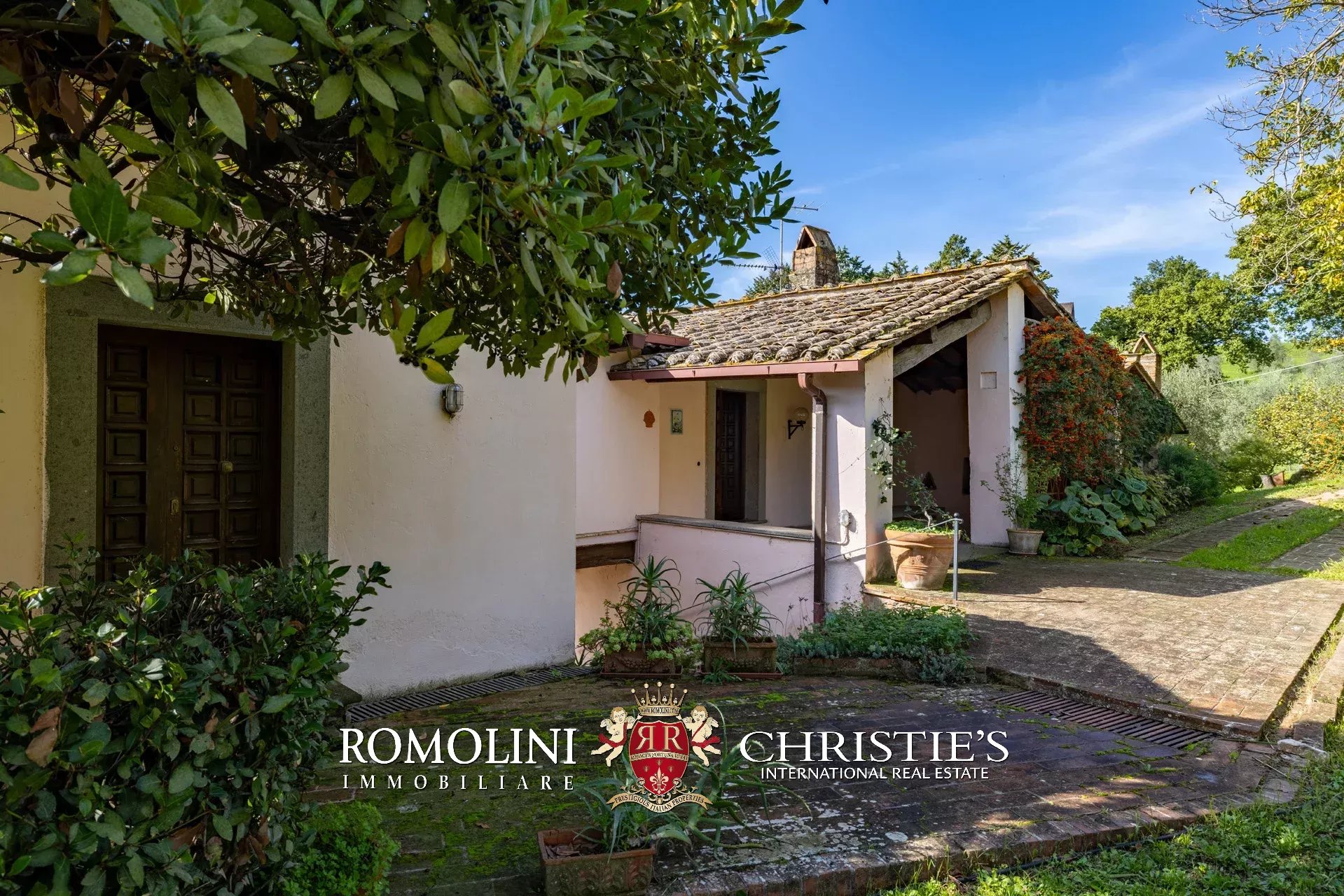 4 Bedroom Villa/Townhouse's Image 14