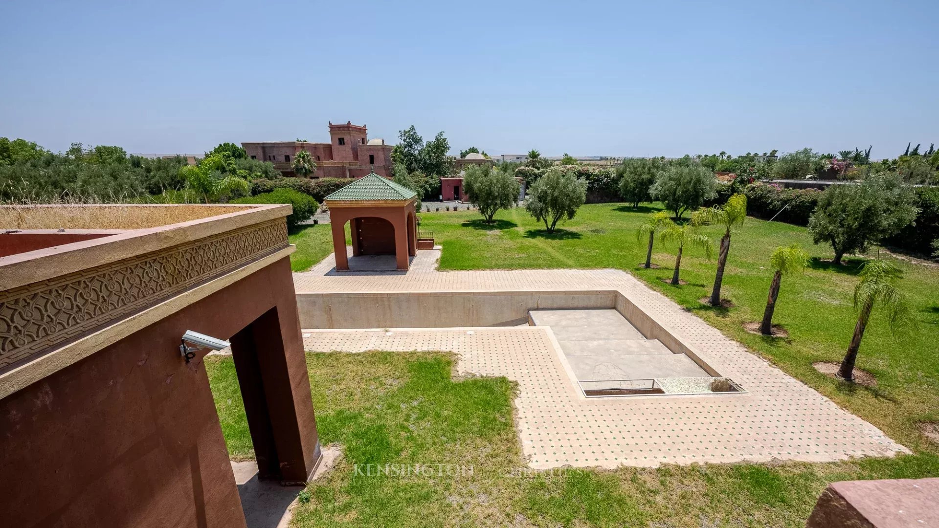 10 Bedroom Villa/Townhouse's Image 6