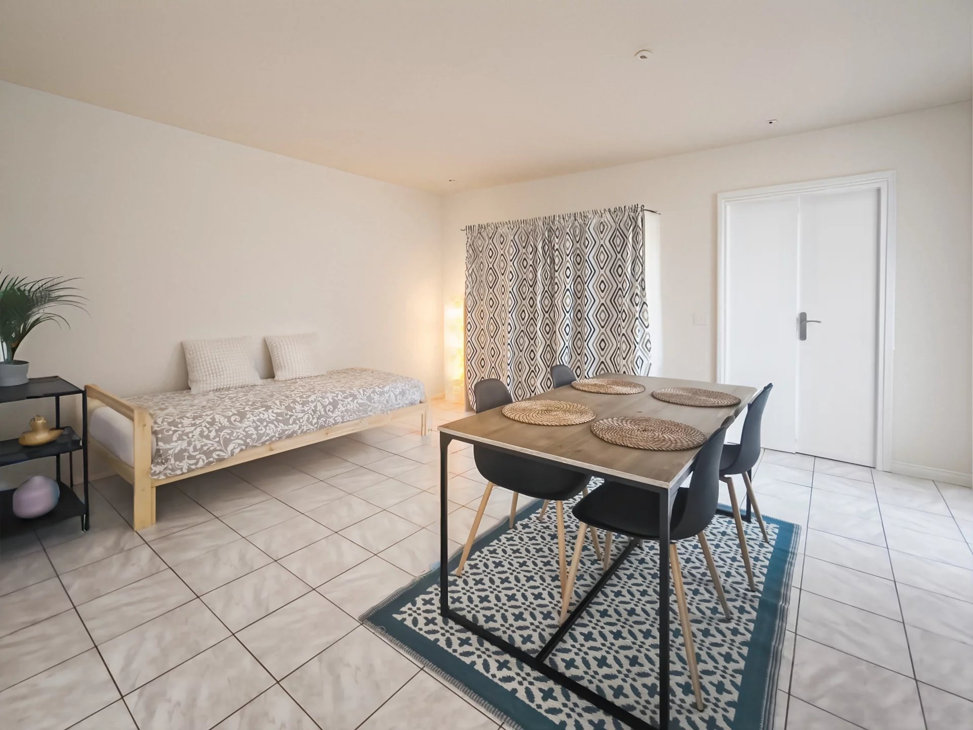 Appartement 2 pièces – 46 m² – garage - Calme et bien agencé, esprit maison