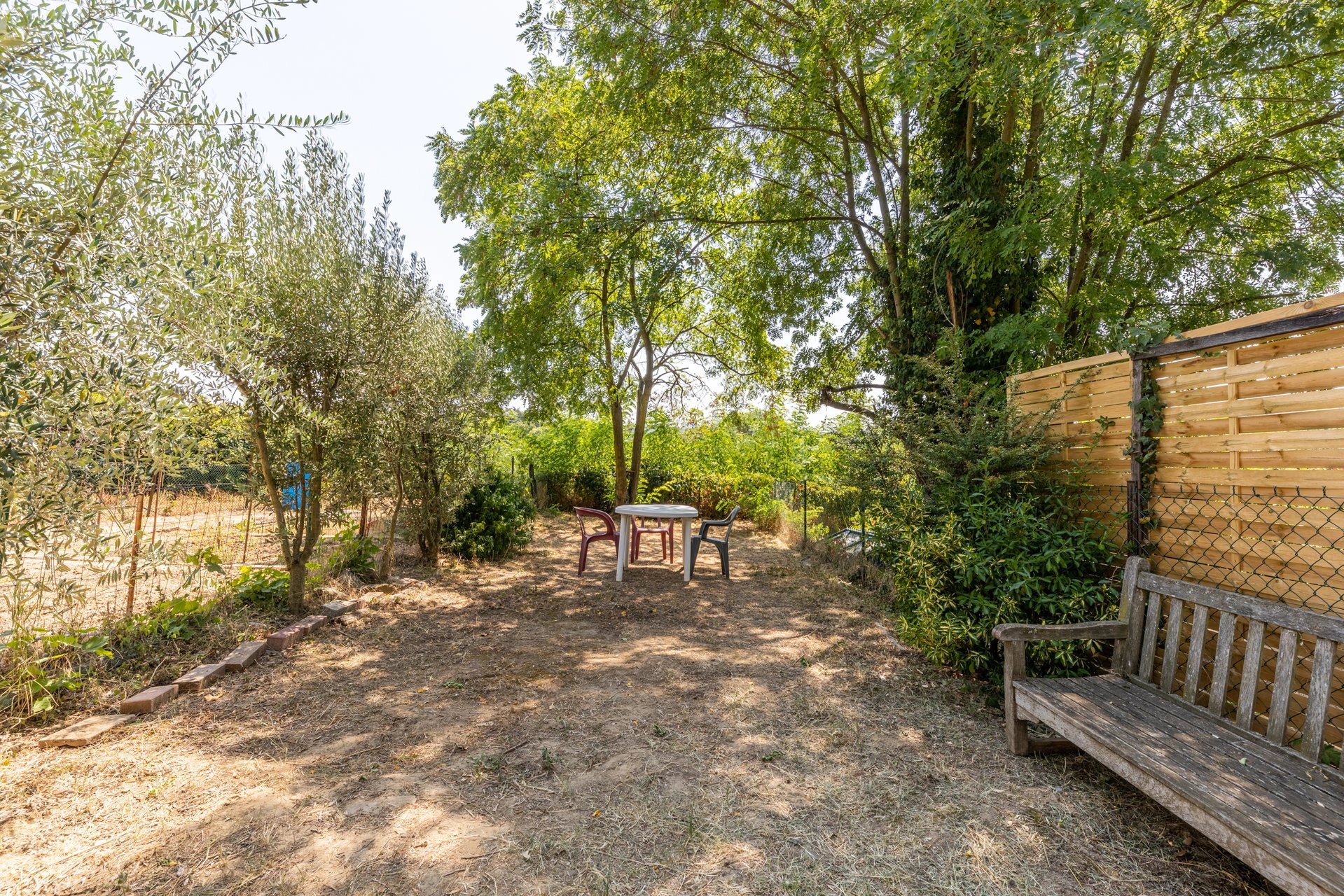 T3 centre Collonge avec jardin