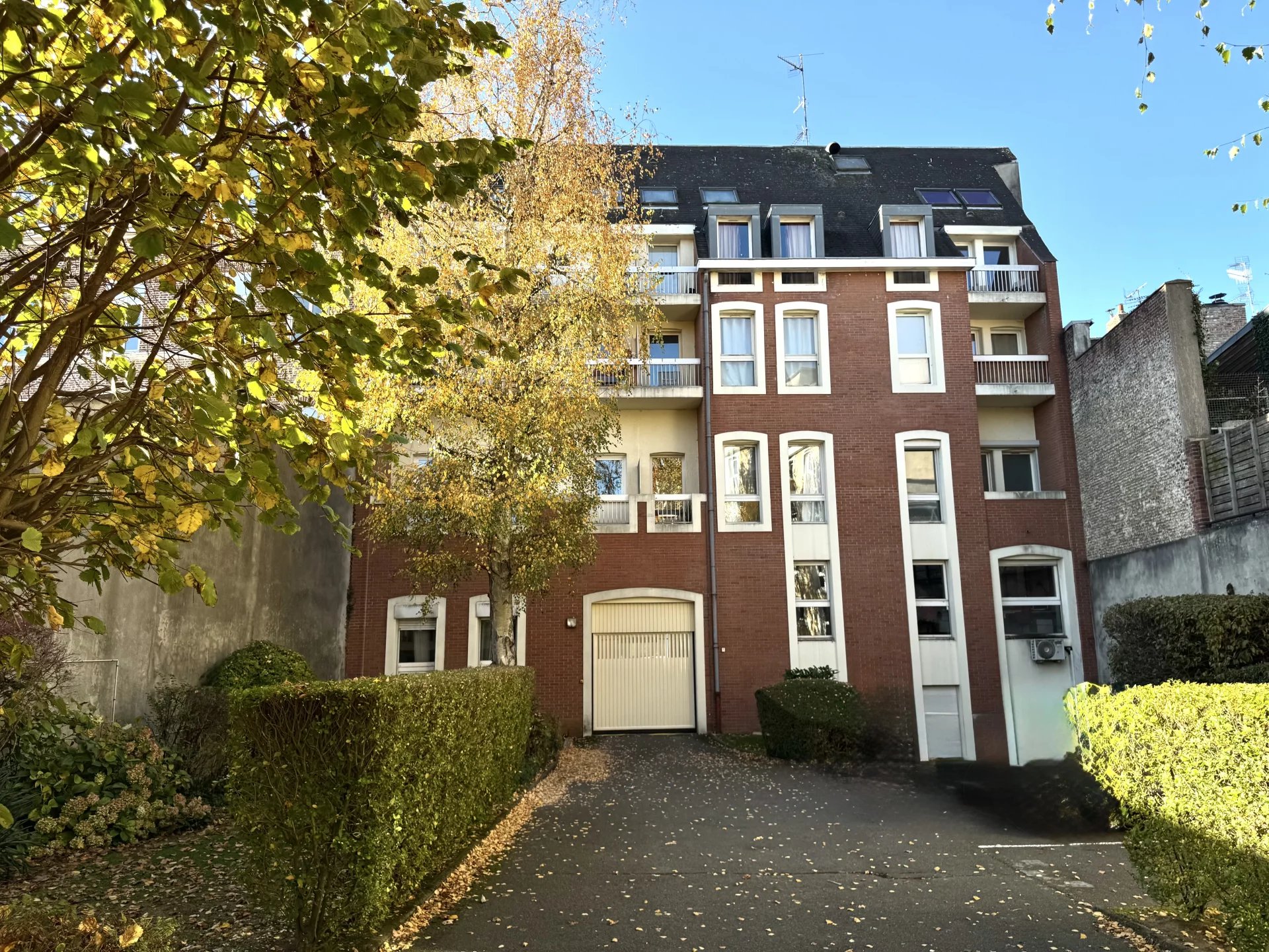 Vieux Lille  Beau T3 parking