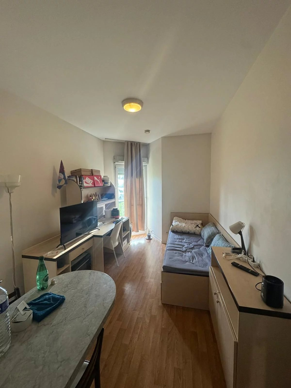 STUDIO CRÉTEIL AVEC PARKING - Image Array