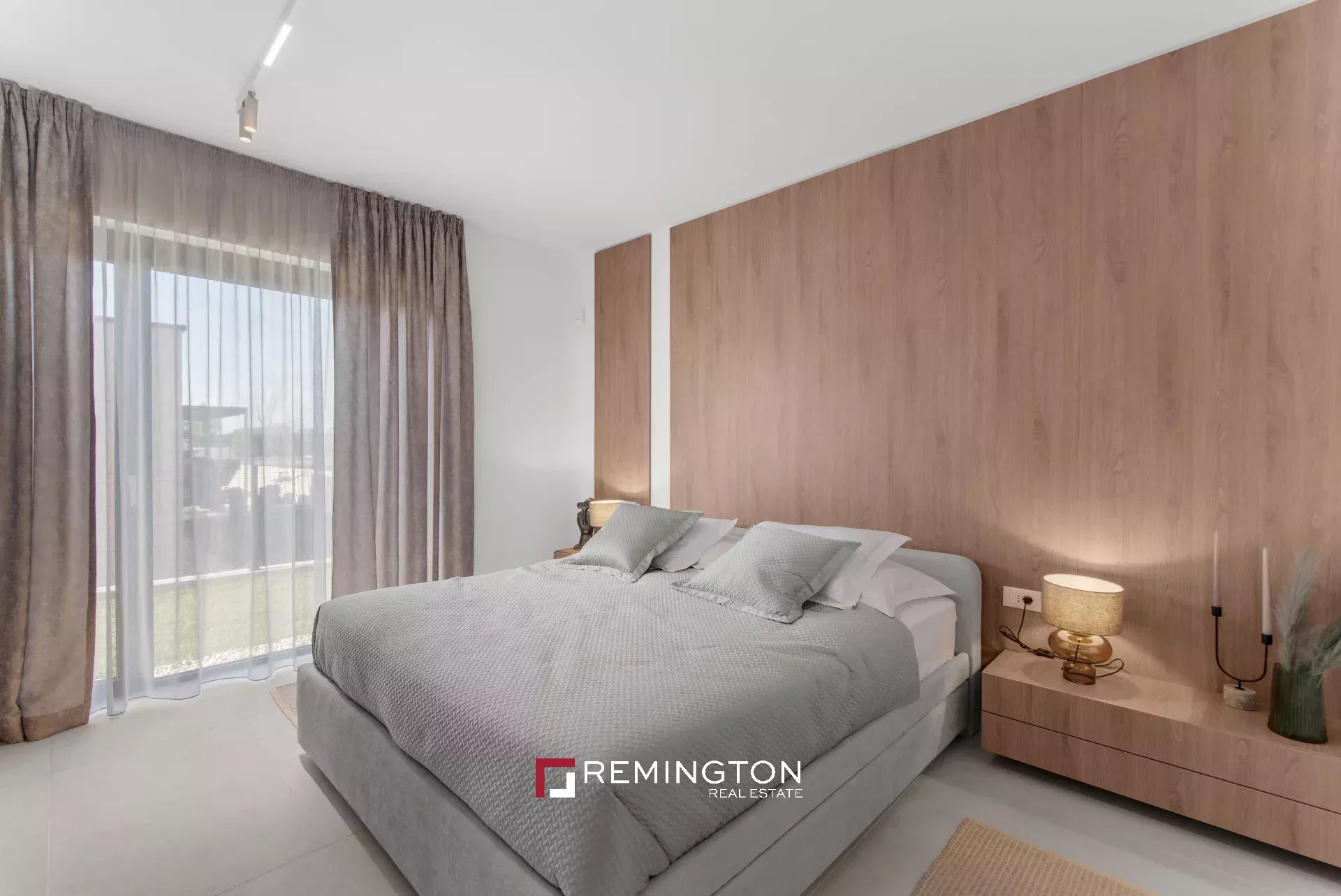 Villa/Townhouse's Image 8