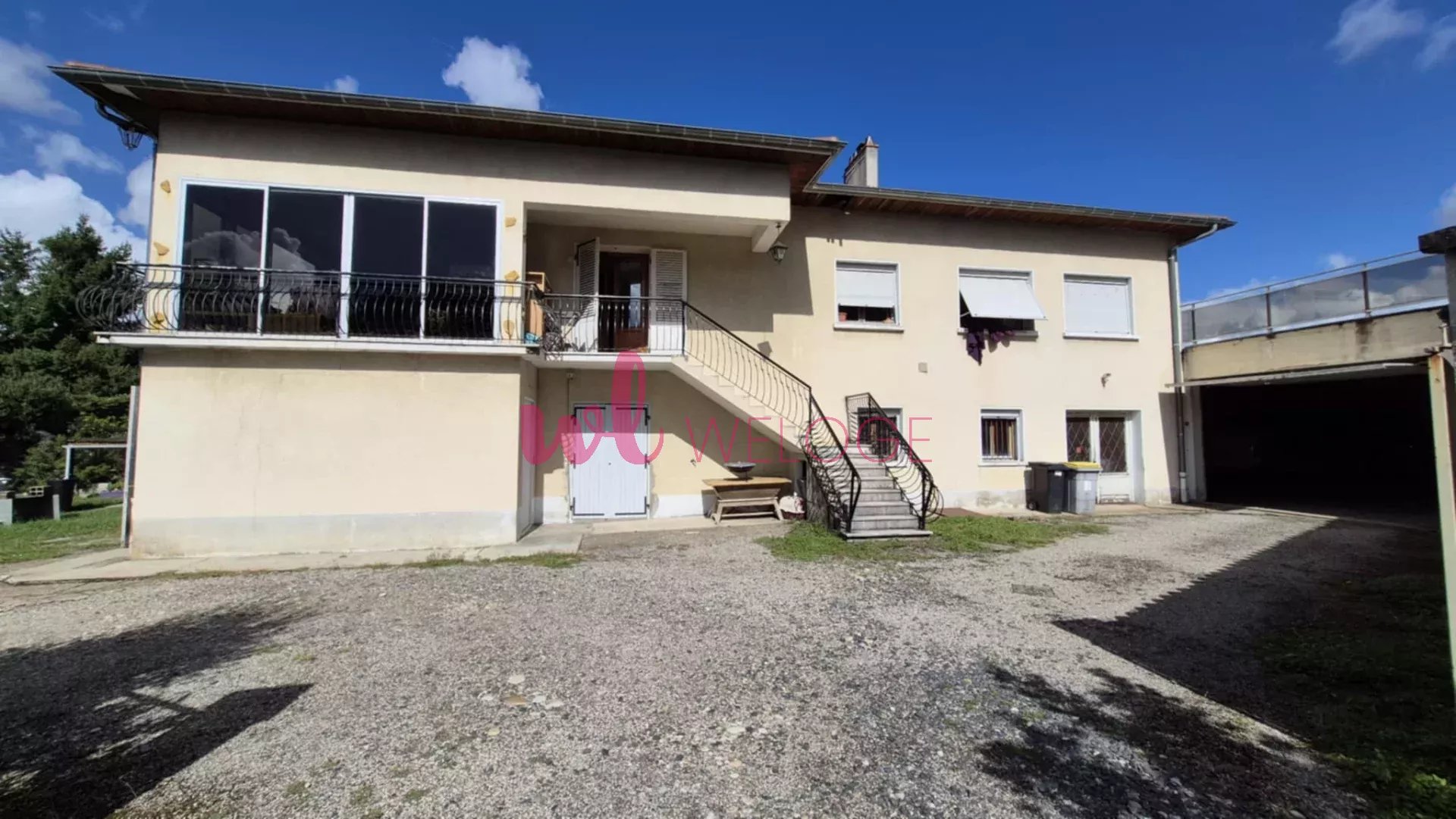 Agence immobilière de 