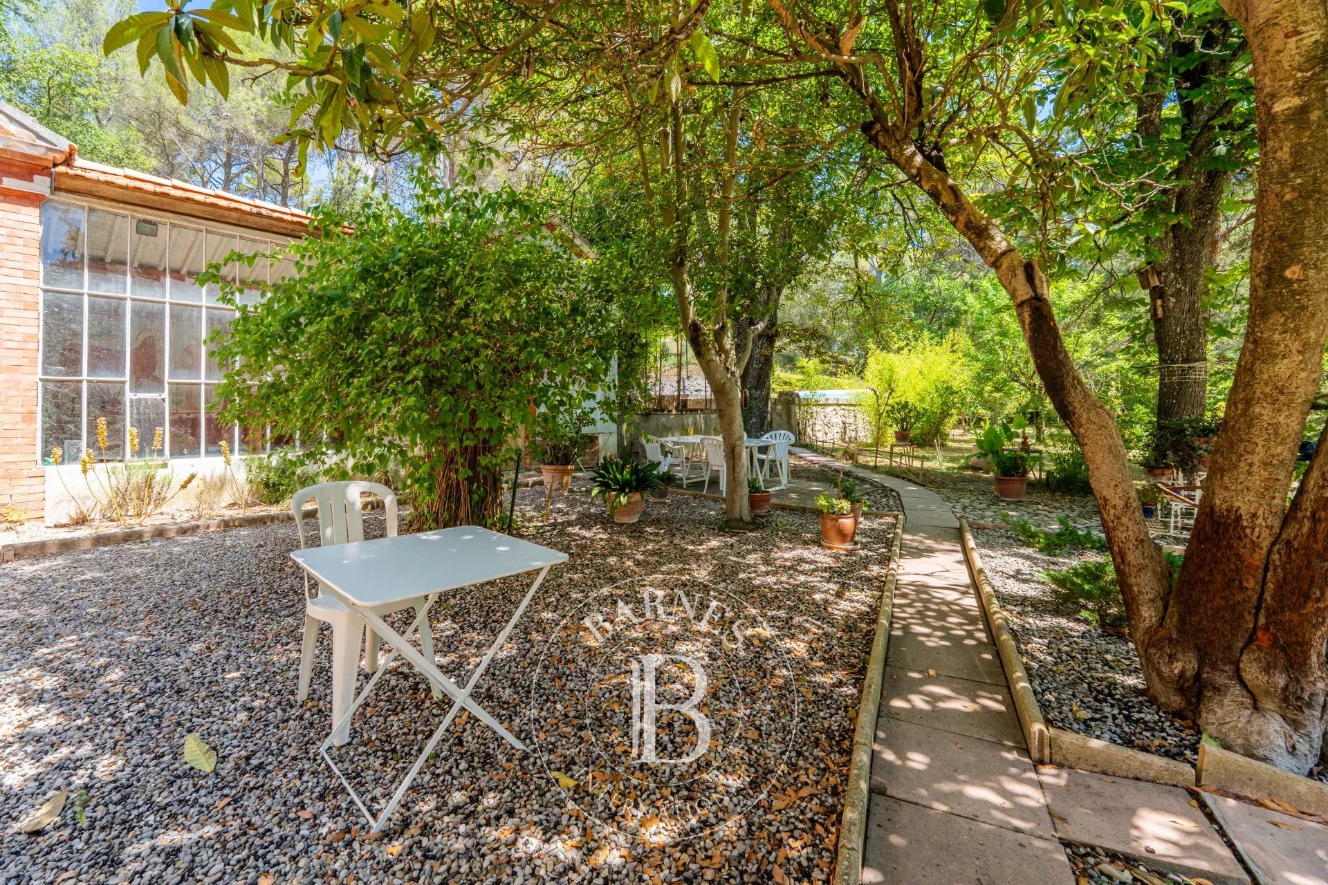 Kirevi Aix-en-Provence - picture 34