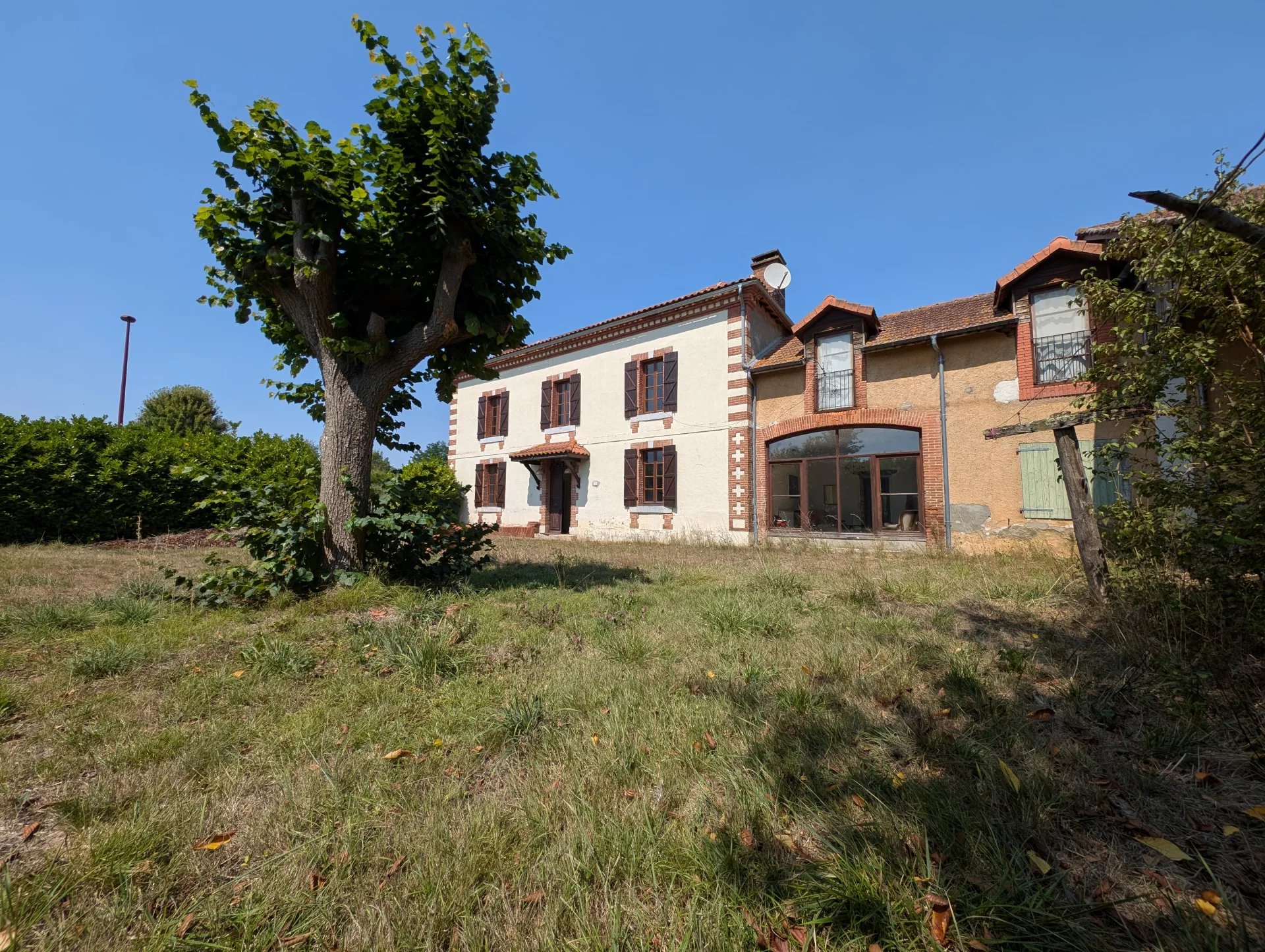 Lovely village house with gite, outbuilding, on 2ha of land