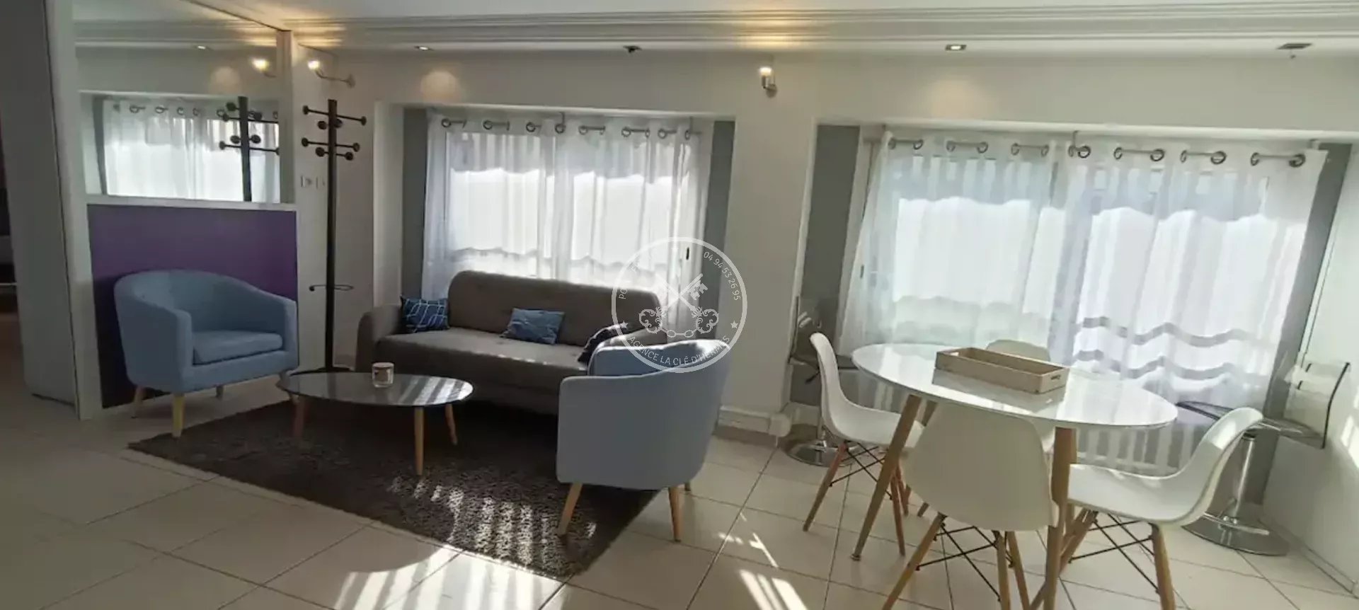 Agence immobilière de 