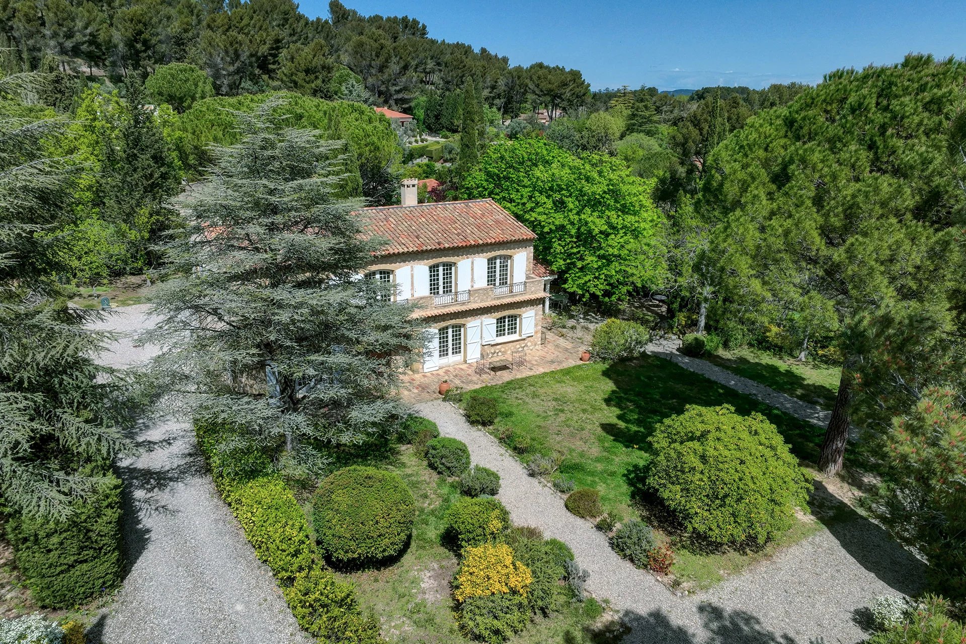 Charmante bastide avec vue imprenable sur la Saint-Victoire