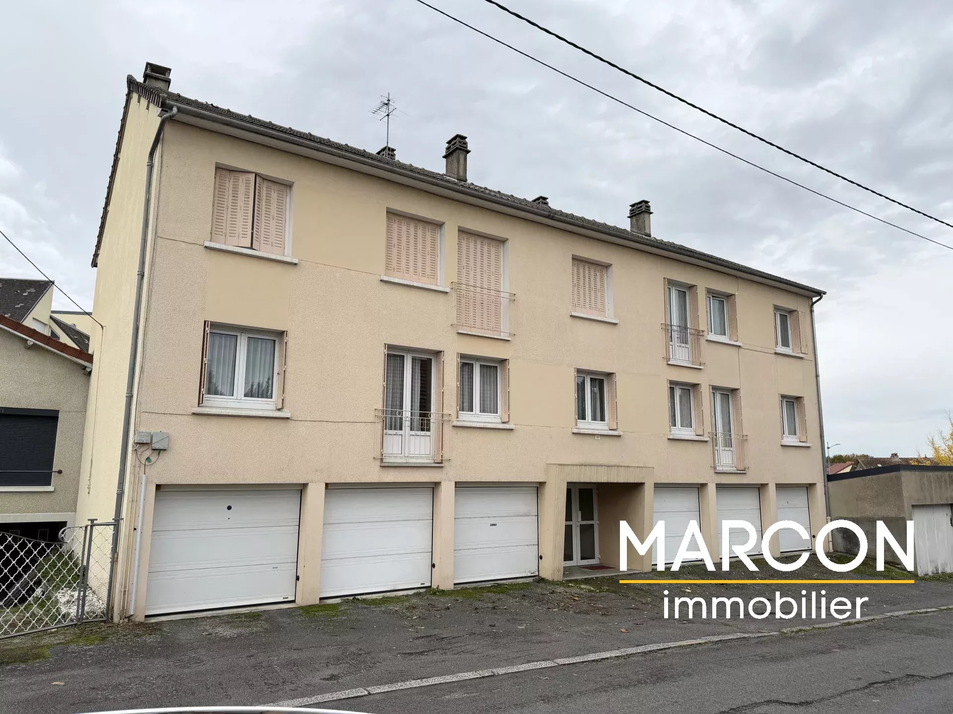 Agence immobilière de 