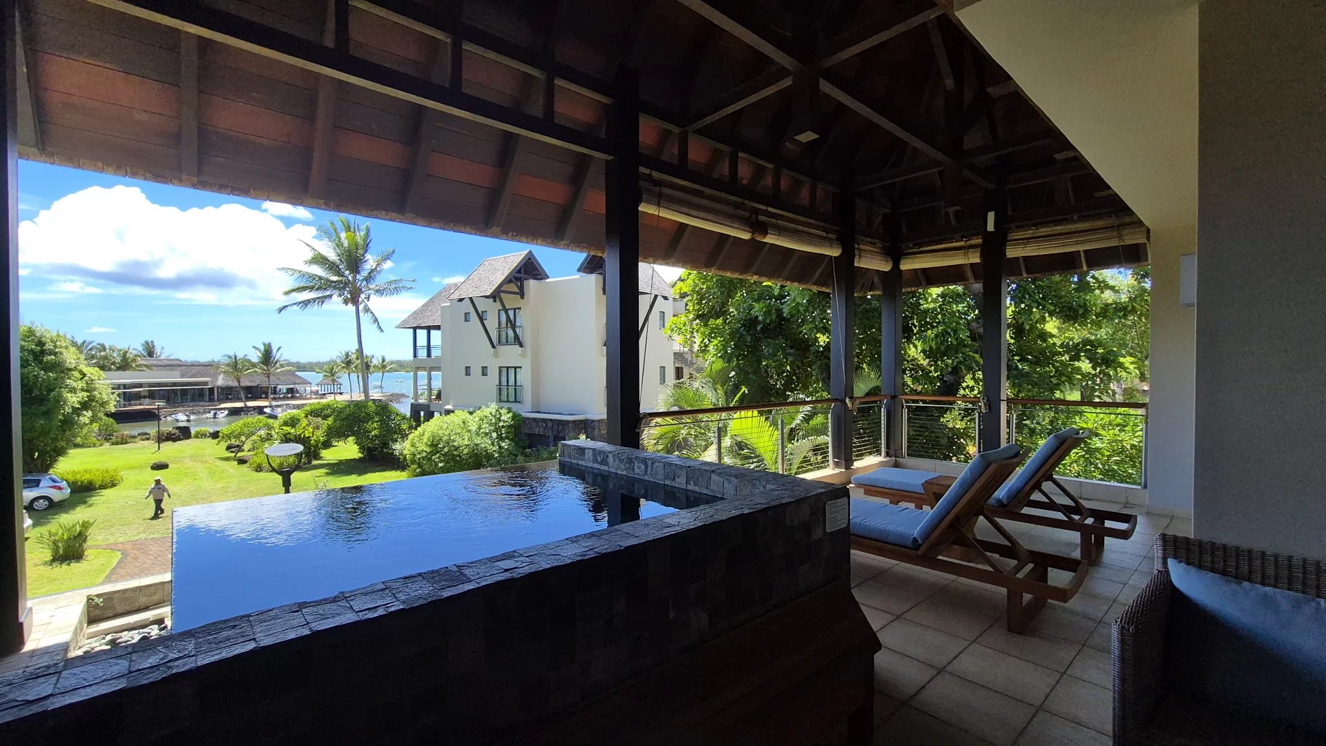Sale Apartment Beau Champ