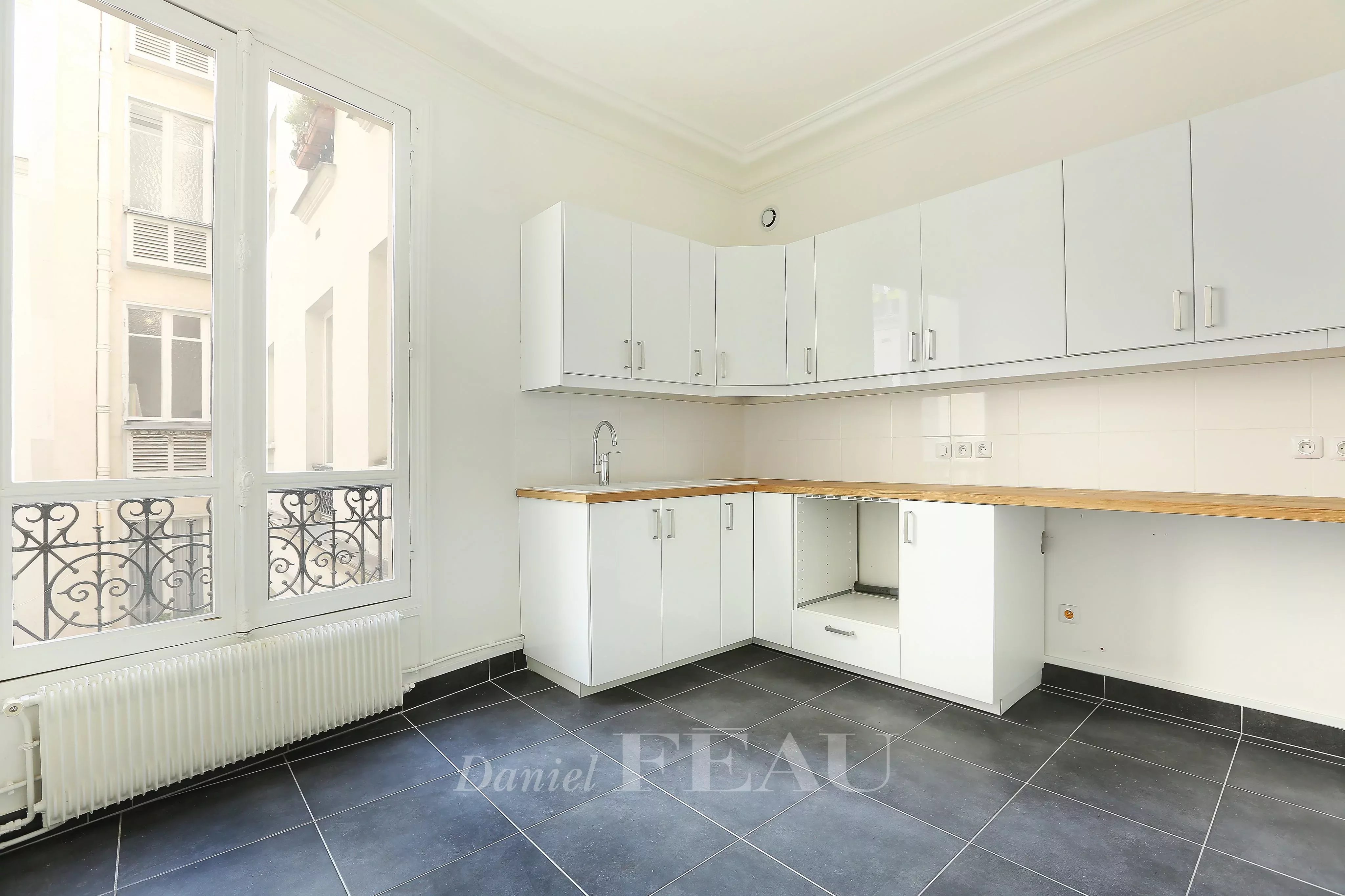 Rental Apartment Paris 8th
