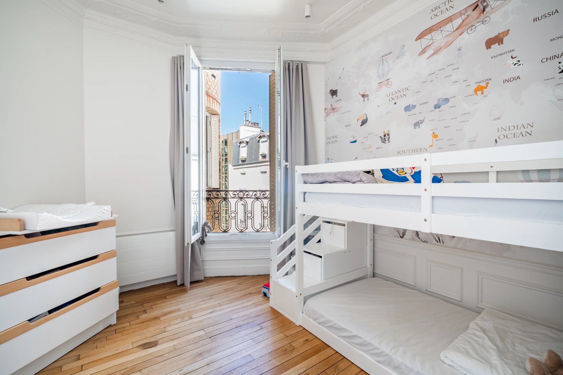 2 Bedroom Apartment/Flat's Image 8