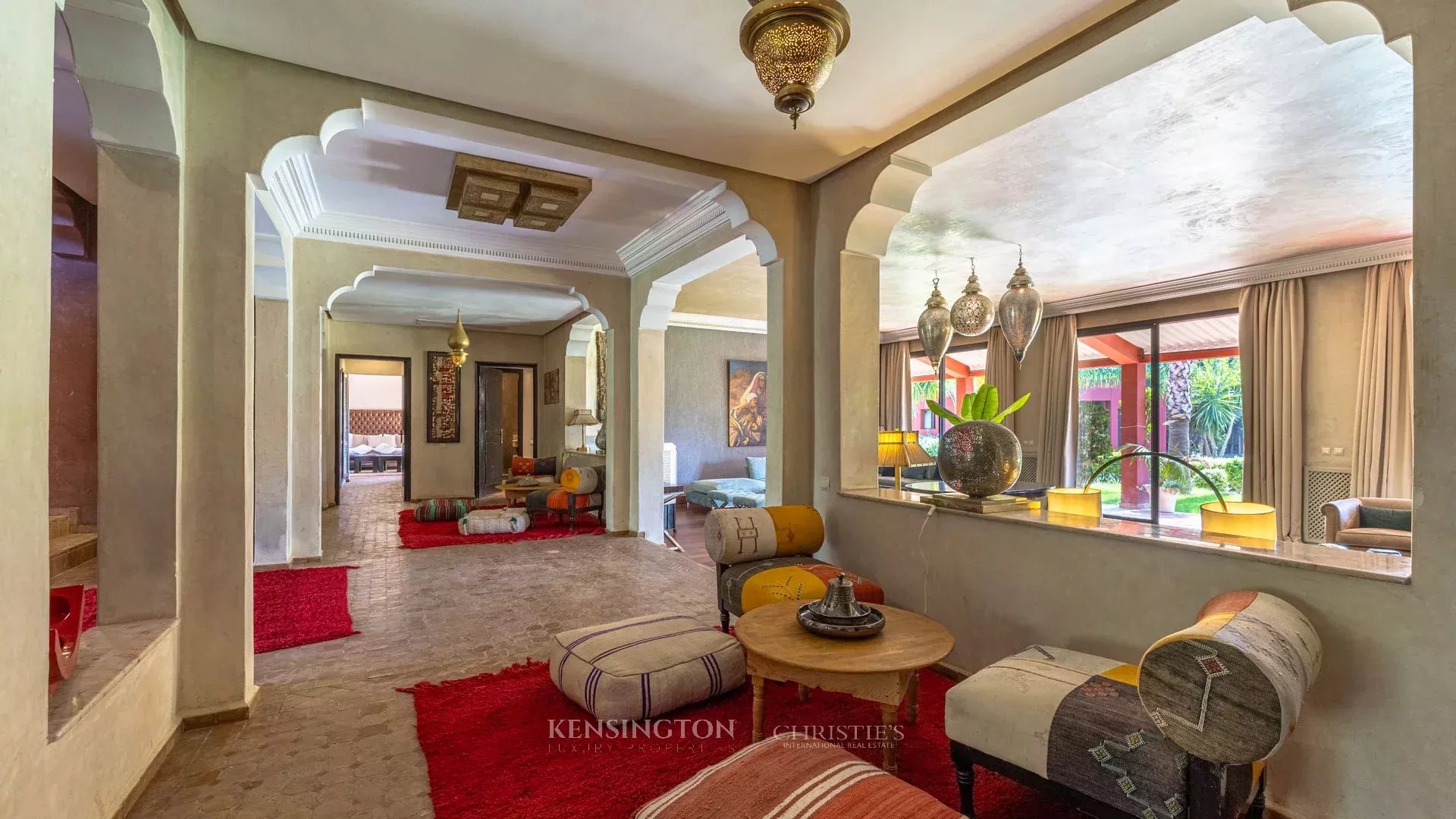 5 Bedroom Villa/Townhouse's Image 12