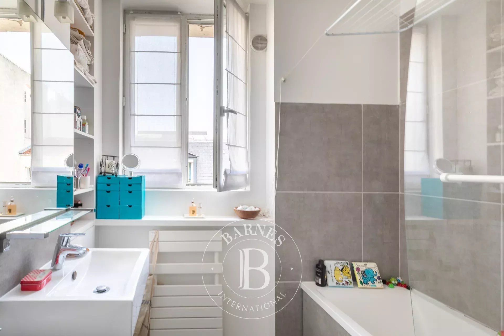 Daire Paris 16ème - picture 9