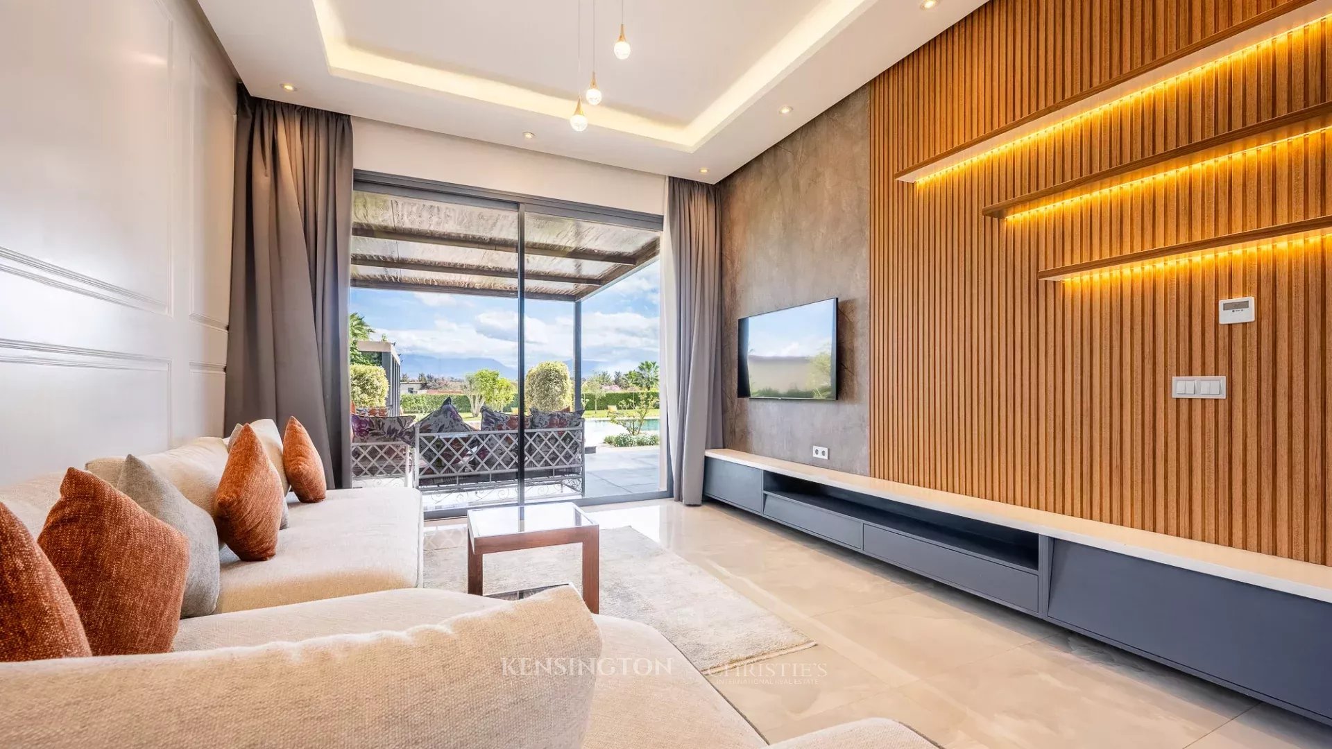 4 Bedroom Villa/Townhouse's Image 24