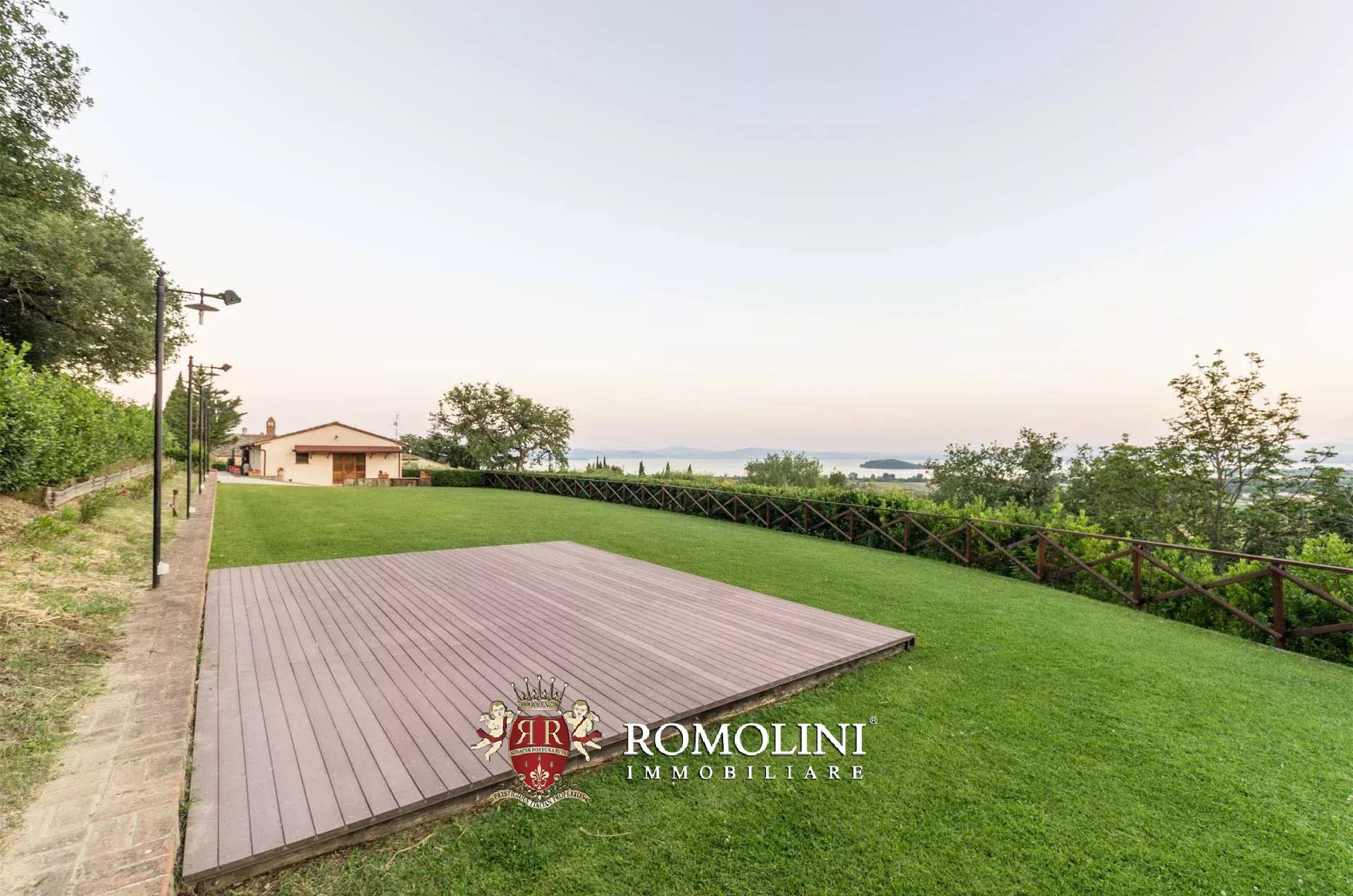 35 Bedroom Villa/Townhouse's Image 9